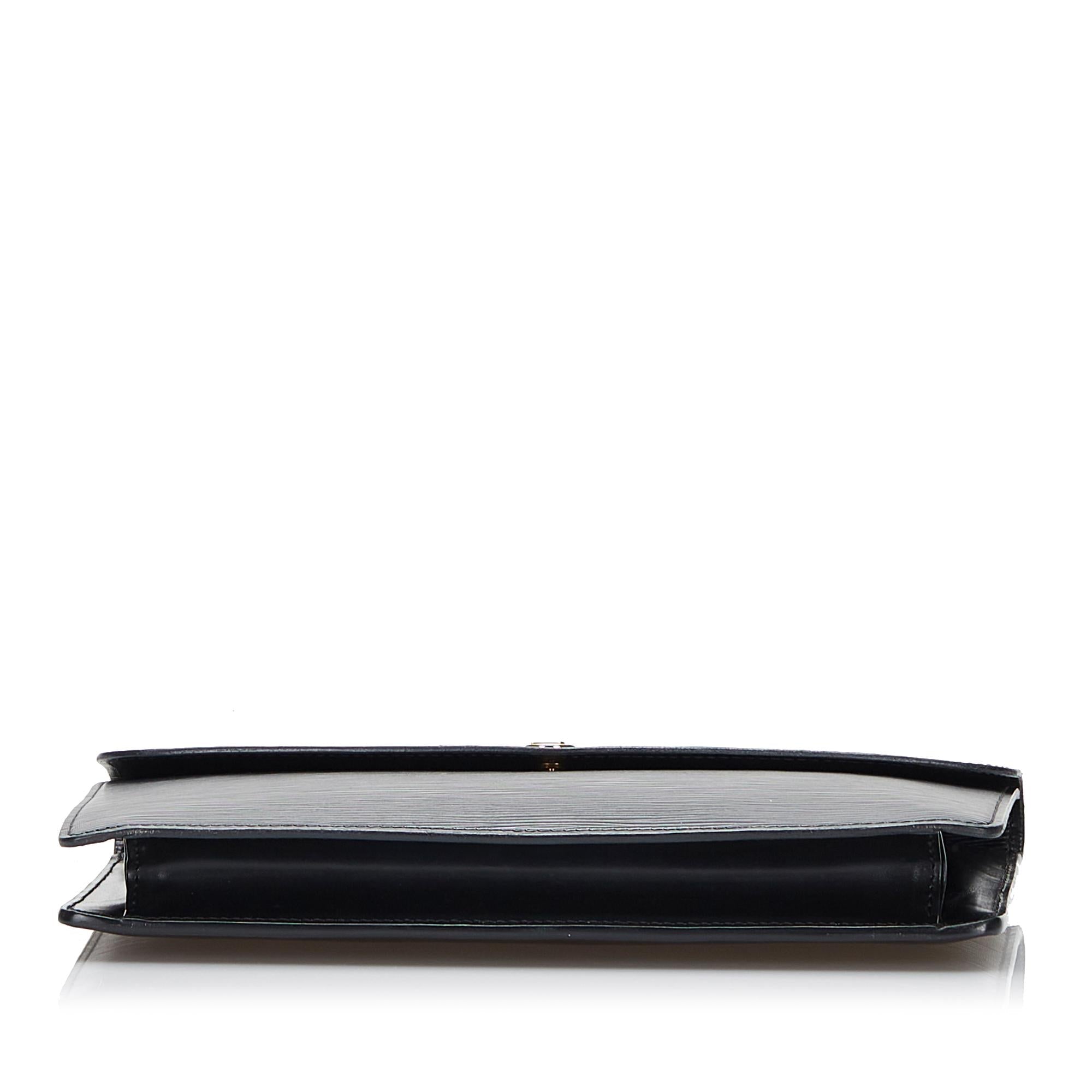 Louis Vuitton Epi Montaigne Clutch (SHG-iTS5fr)