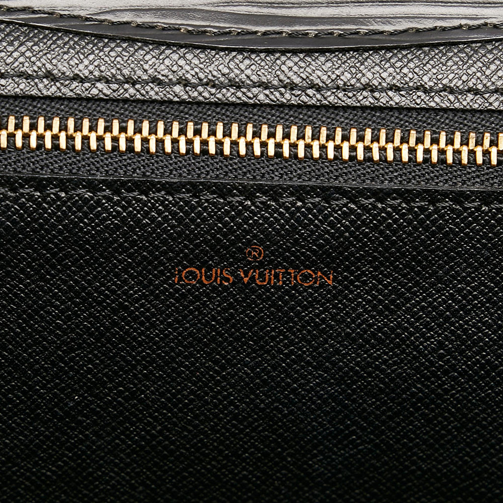Louis Vuitton Epi Montaigne Clutch (SHG-iTS5fr)