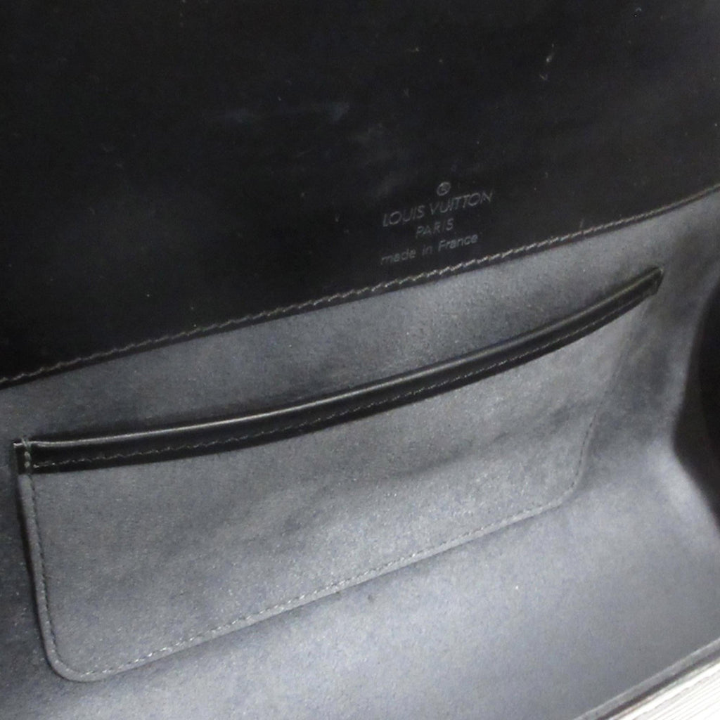 Louis Vuitton Epi Nocturne PM (SHG-pMRI8A)
