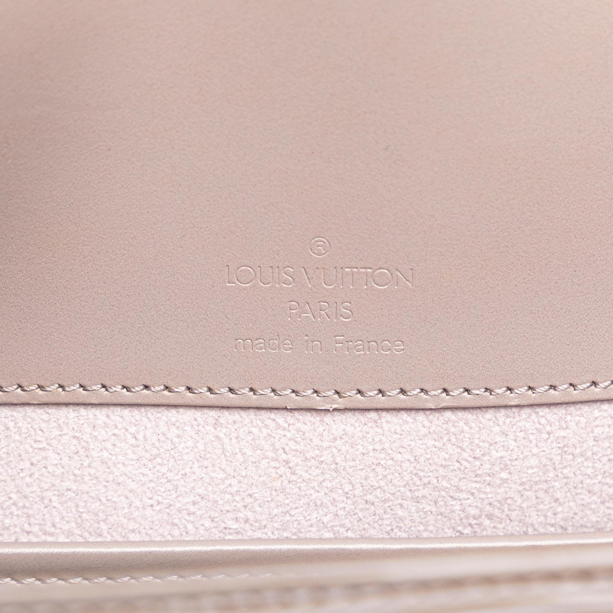 Louis Vuitton Epi Nocturne PM (SHG-dk0iyl)