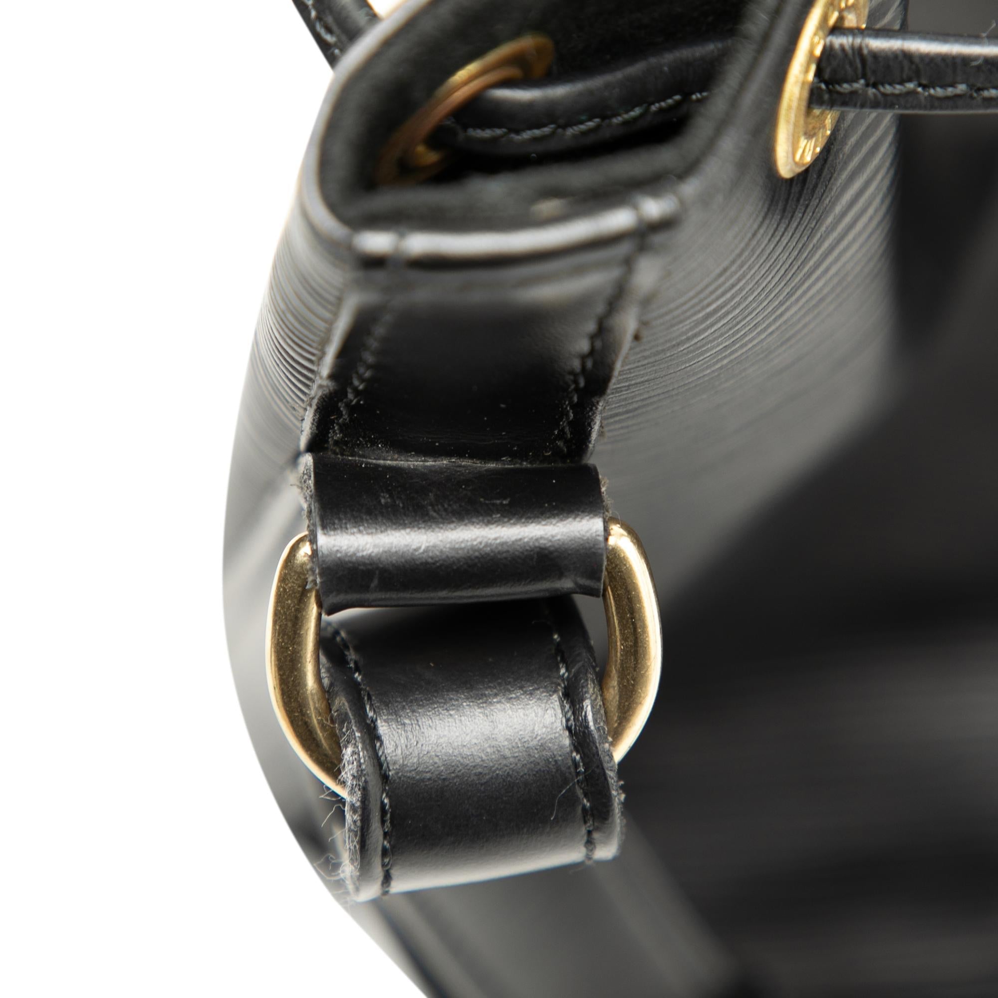 Louis Vuitton Epi Noe GM