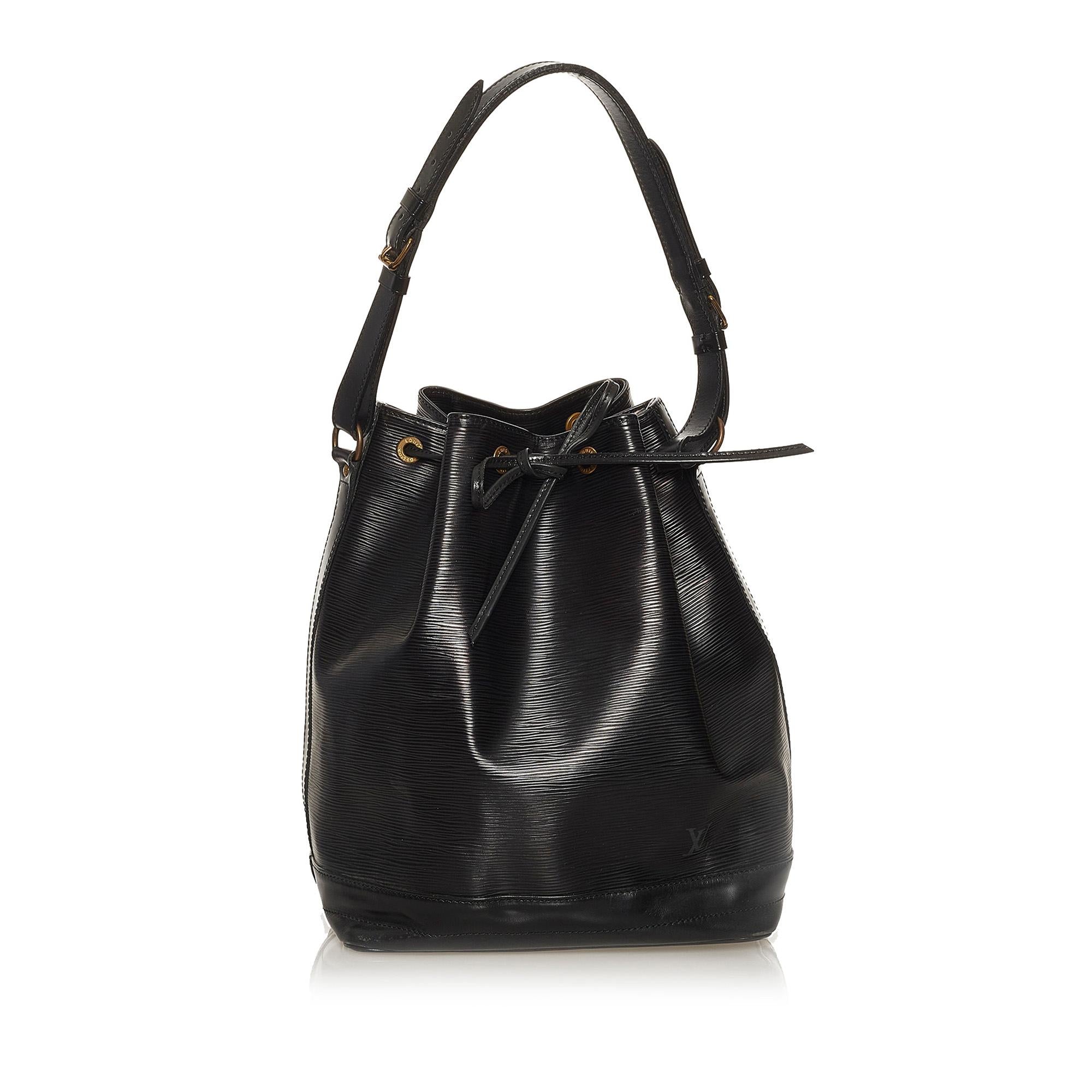 Louis Vuitton Epi Noe (SHG-28895)