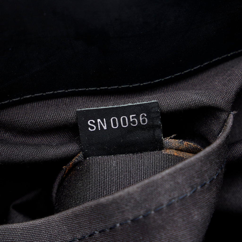 Louis Vuitton Epi Passy GM (SHG-kZdbwj)