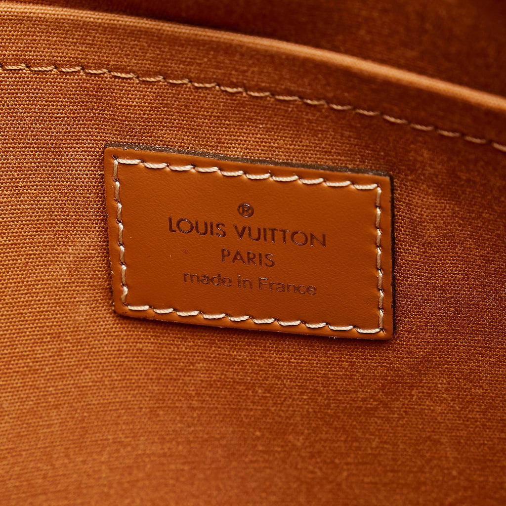 Louis Vuitton Epi Passy PM (SHG-30159)