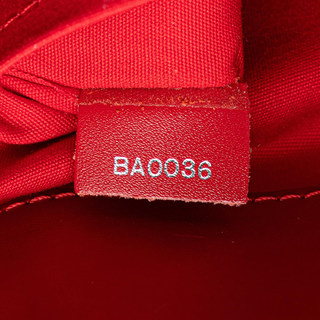 Louis Vuitton Epi Passy PM