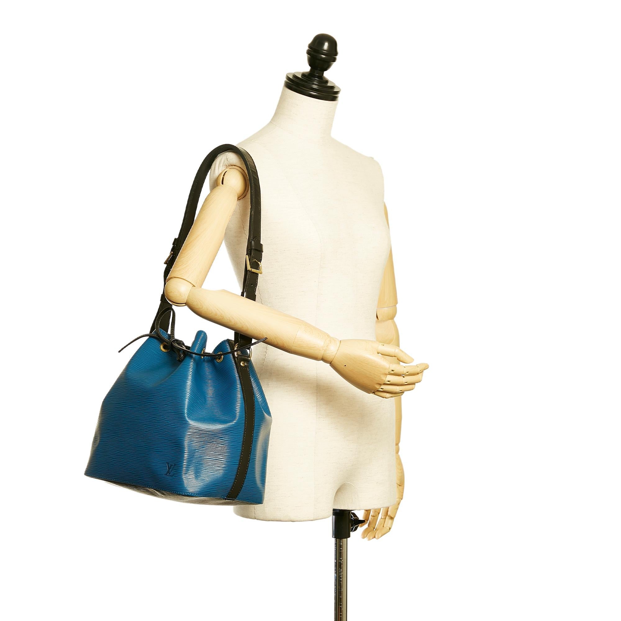 Louis Vuitton Epi Petit Bicolor Noe (SHG-28962)