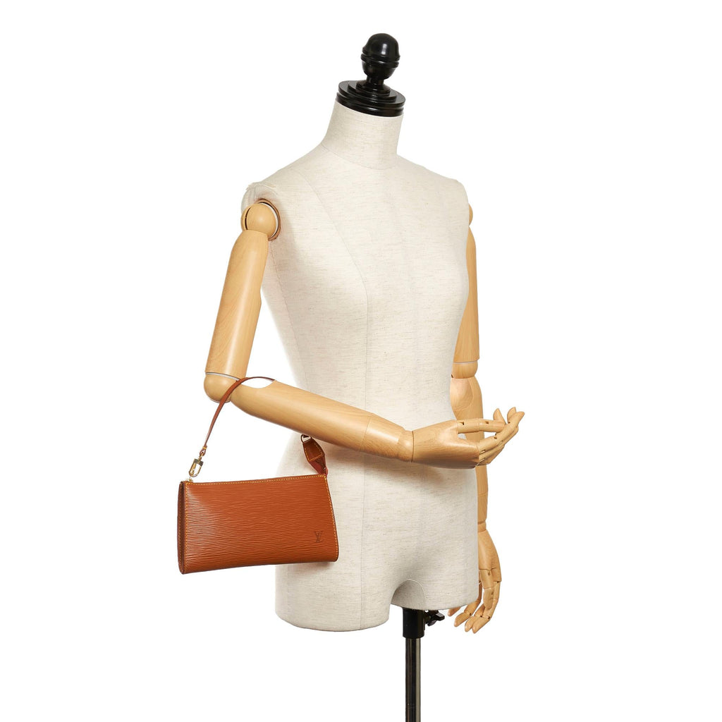 Louis Vuitton Epi Pochette Accessoires (SHG-30283)