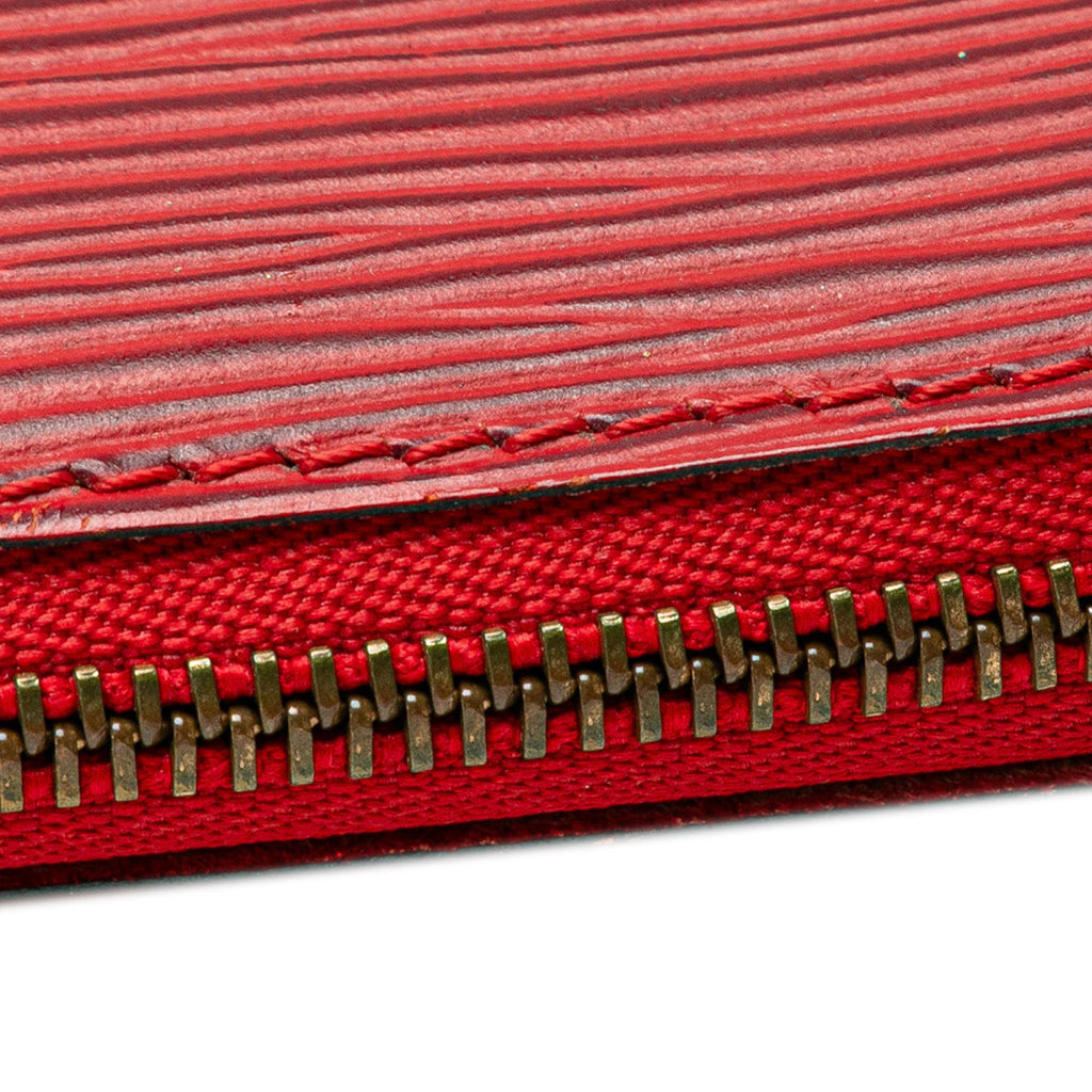 Louis Vuitton Epi Pochette Accessoires (SHG-4AzVBF)