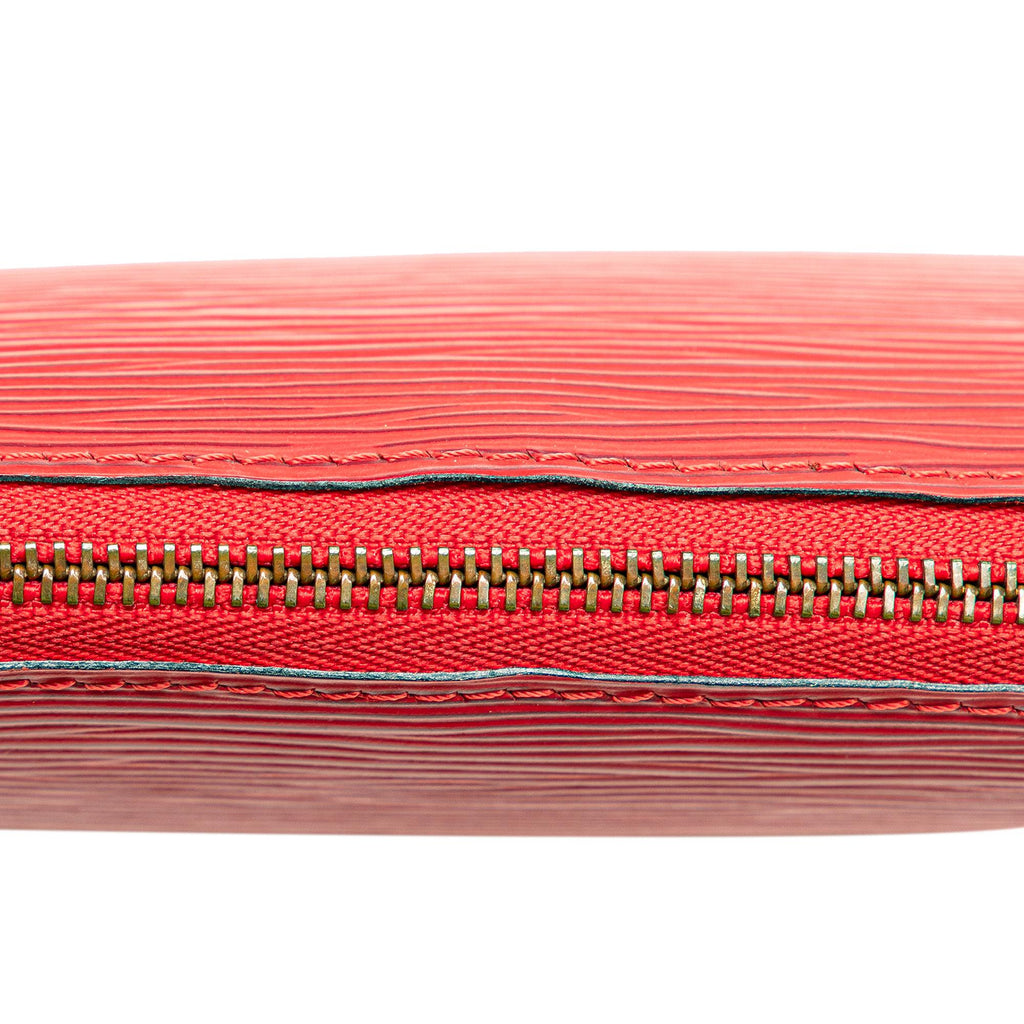 Louis Vuitton Epi Pochette Accessoires (SHG-GIaBdT)