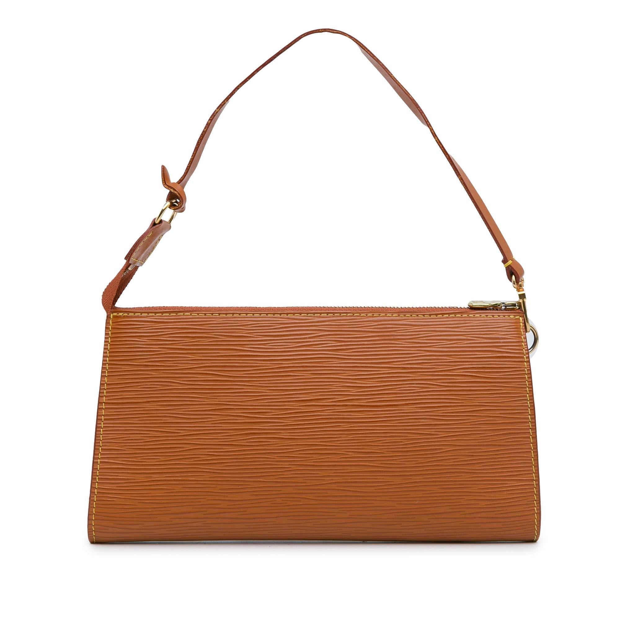 Louis Vuitton Epi Pochette Accessoires (SHG-q5IFqY)