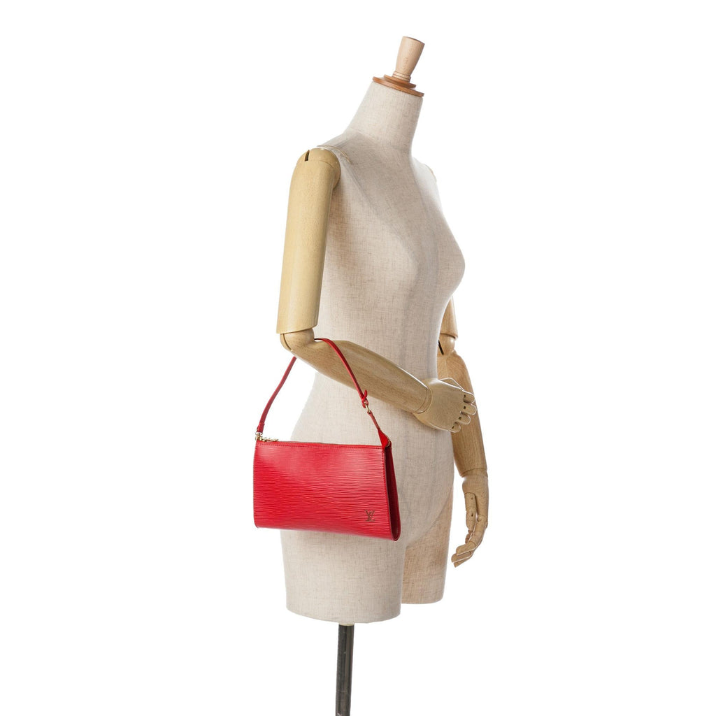 Louis Vuitton Epi Pochette Accessoires (SHG-qACTop)