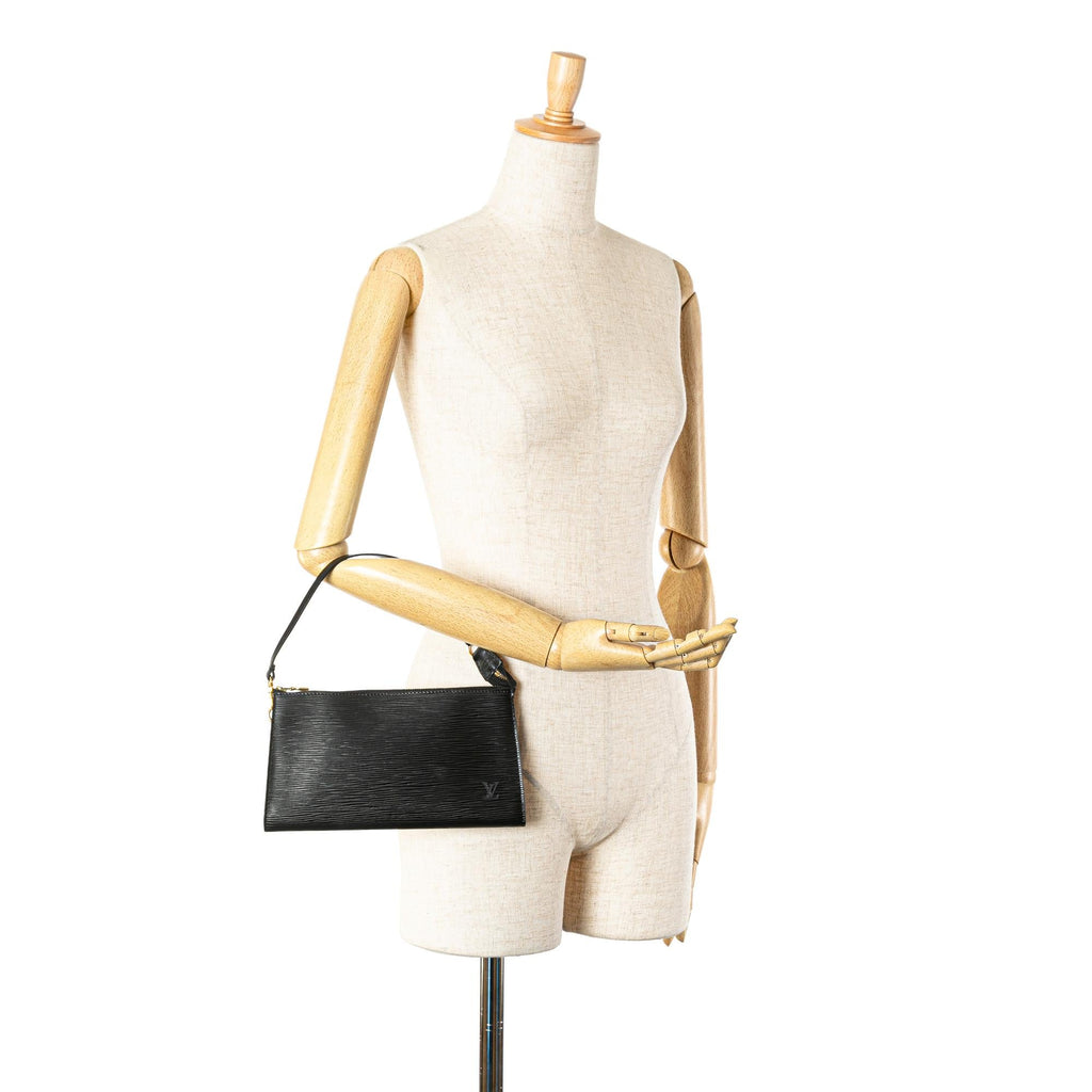 Louis Vuitton Epi Pochette Accessoires (SHG-fow4QT)