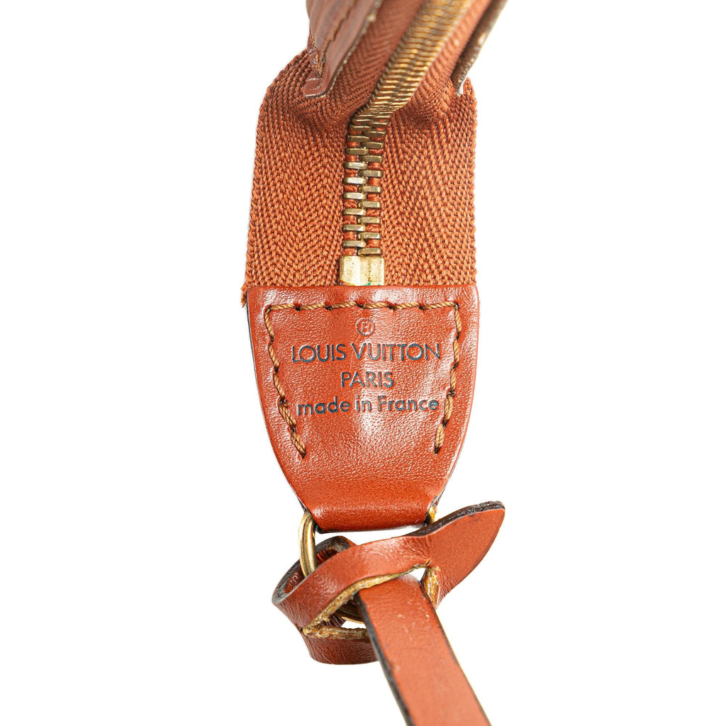 Louis Vuitton Epi Pochette Accessoires (SHG-ZSN6ek)