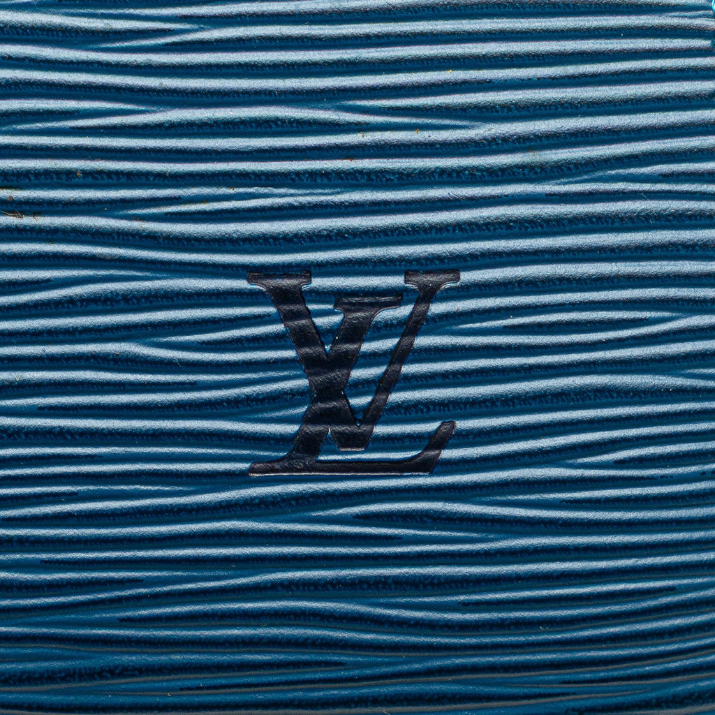 Louis Vuitton Epi Pochette Accessoires