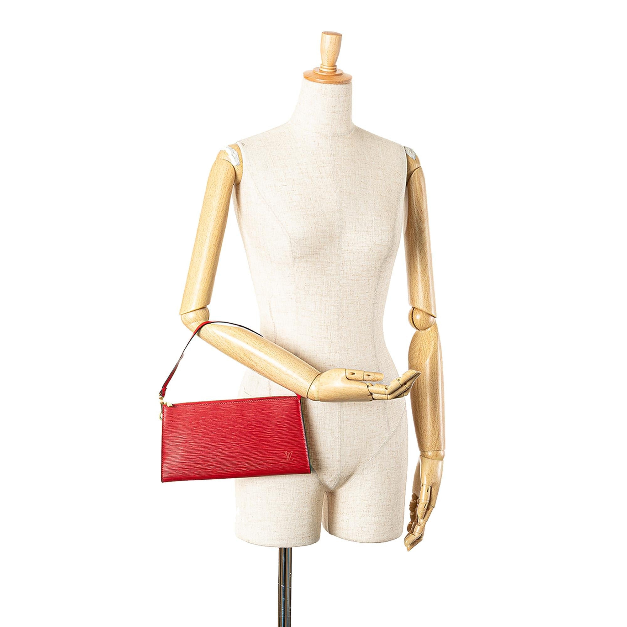 Louis Vuitton Epi Pochette Accessoires