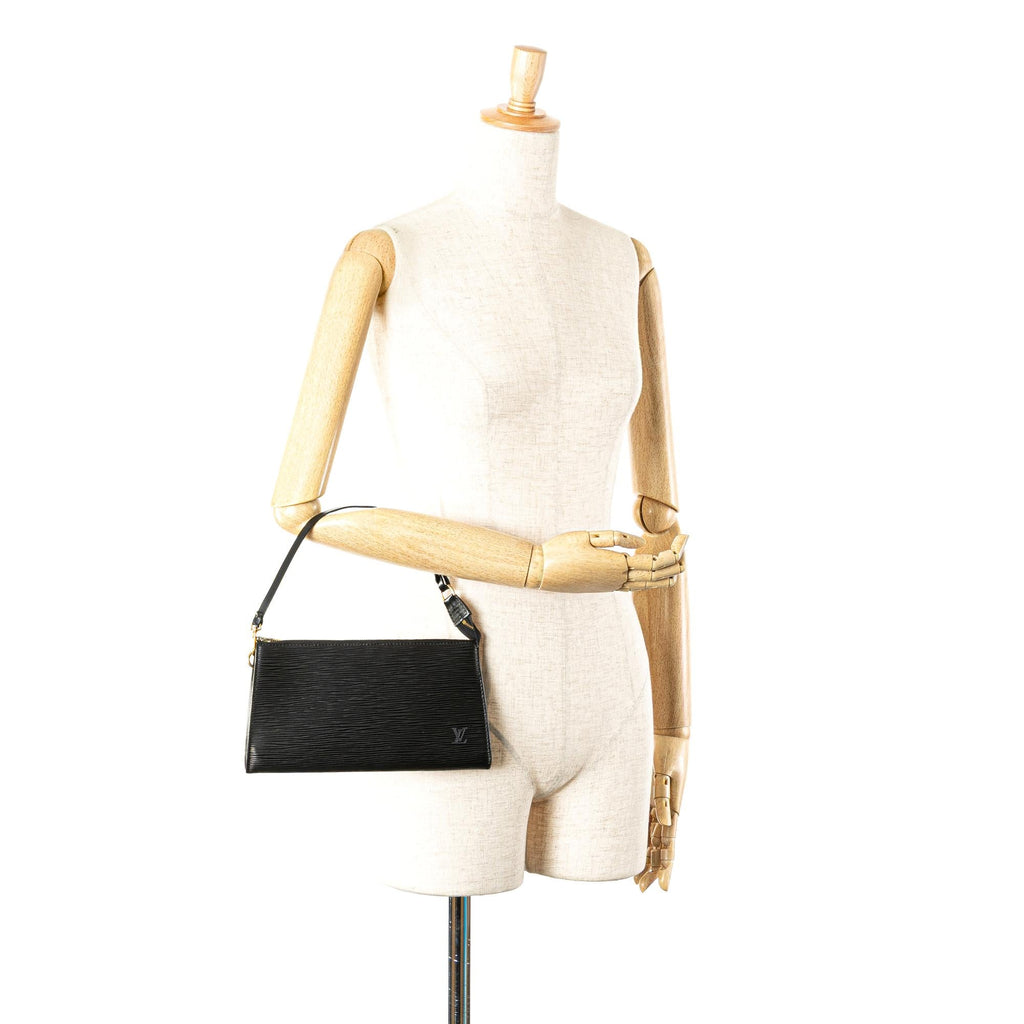 Louis Vuitton Epi Pochette Accessoires