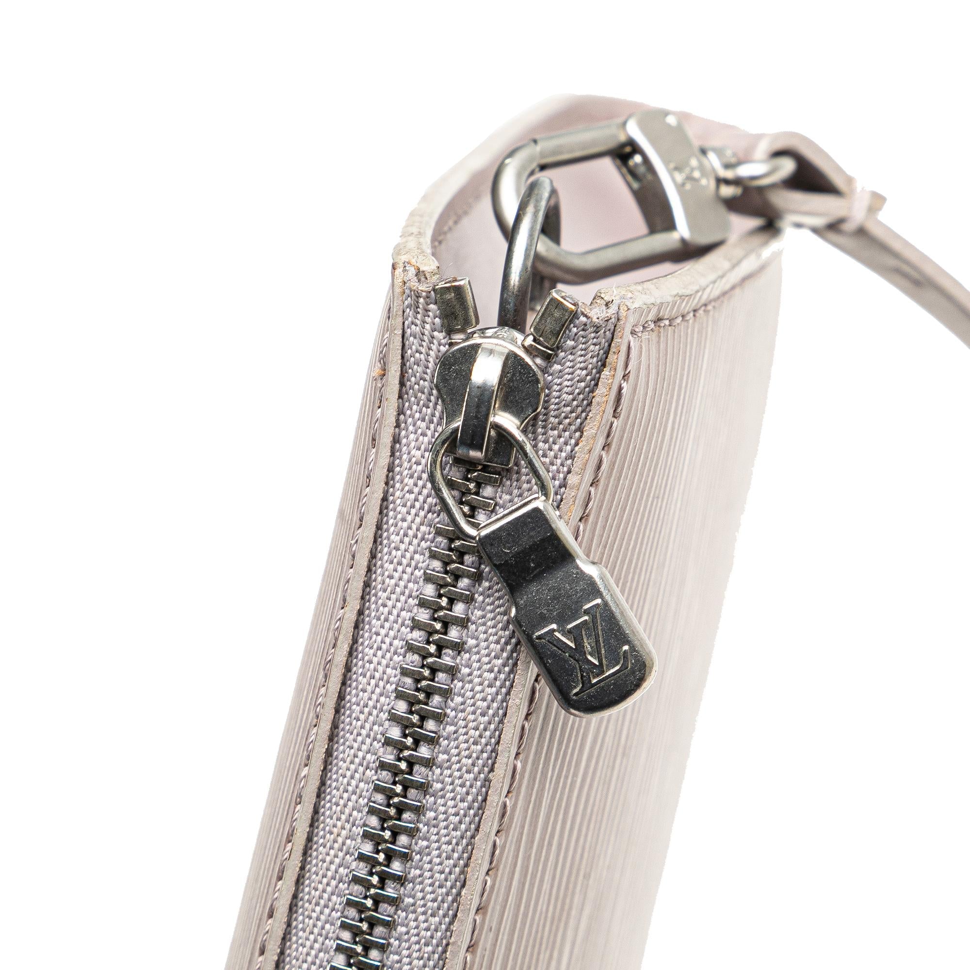 Louis Vuitton Epi Pochette Accessoires