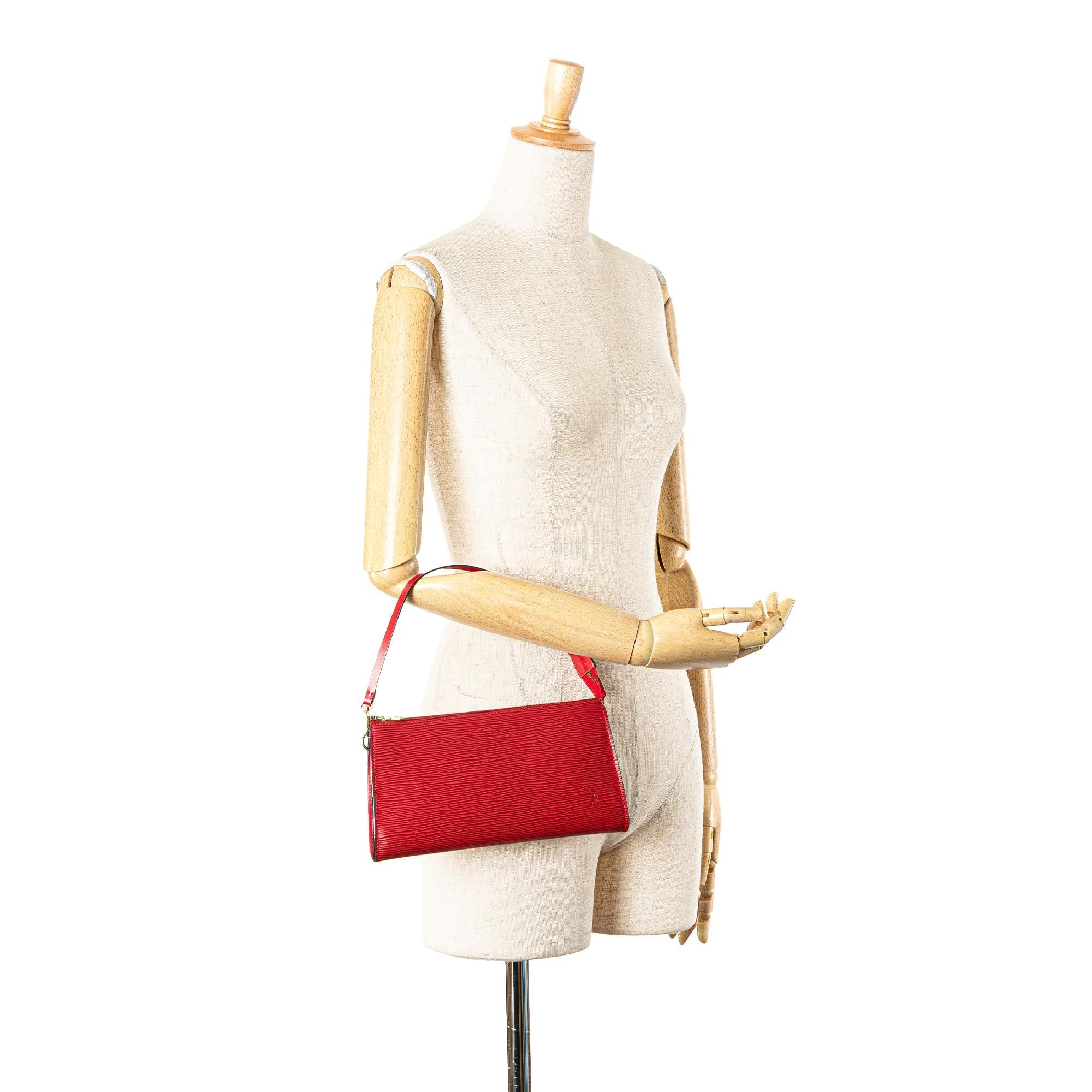 Louis Vuitton Epi Pochette Accessoires