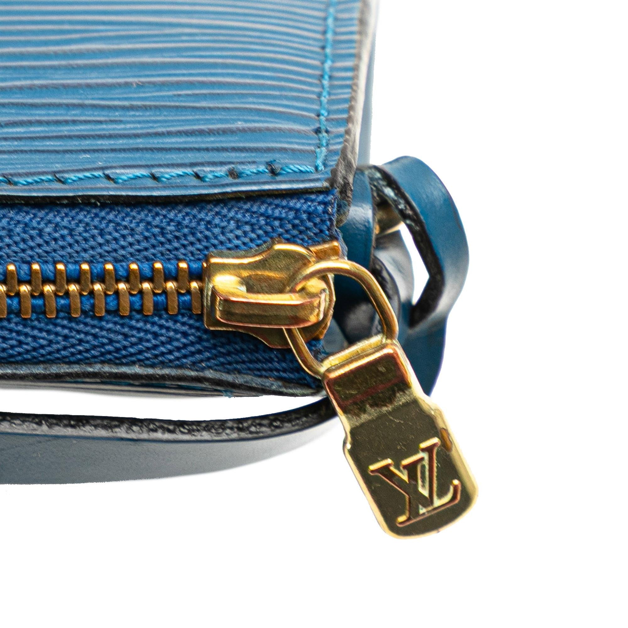 Louis Vuitton Epi Pochette Accessoires