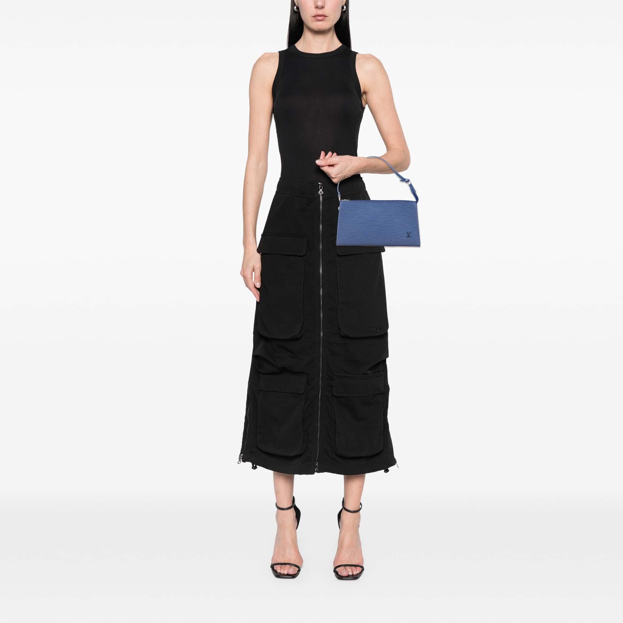 Louis Vuitton Epi Pochette Accessoires