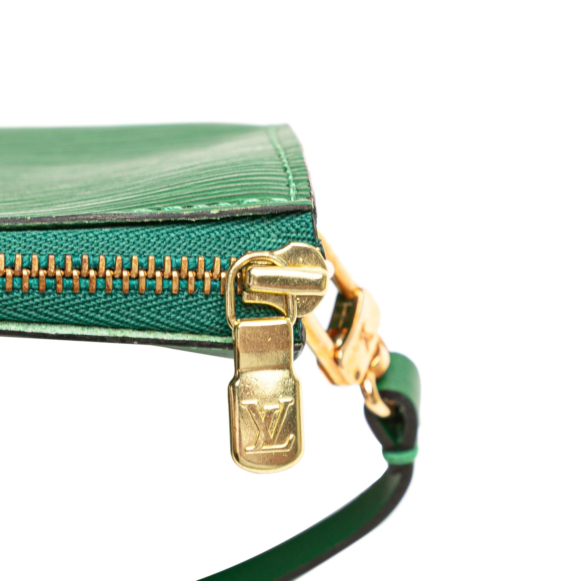 Louis Vuitton Epi Pochette Accessoires