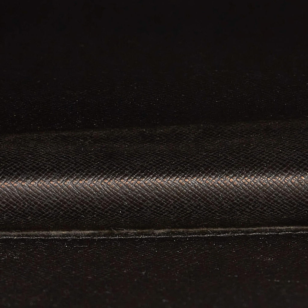 Louis Vuitton Epi Pochette Homme (SHG-32881)