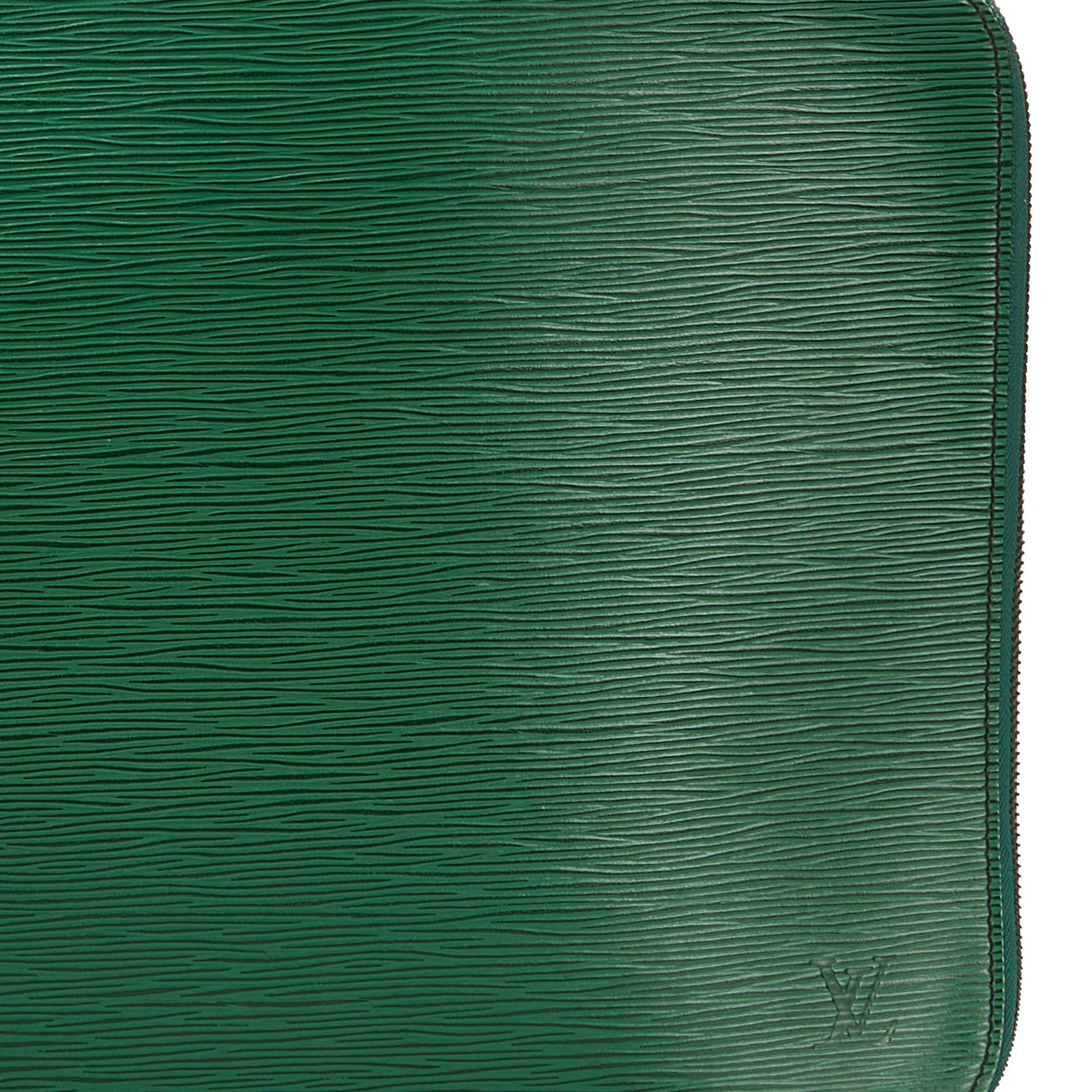 Louis Vuitton Epi Pochette Jour GM (SHG-37812)