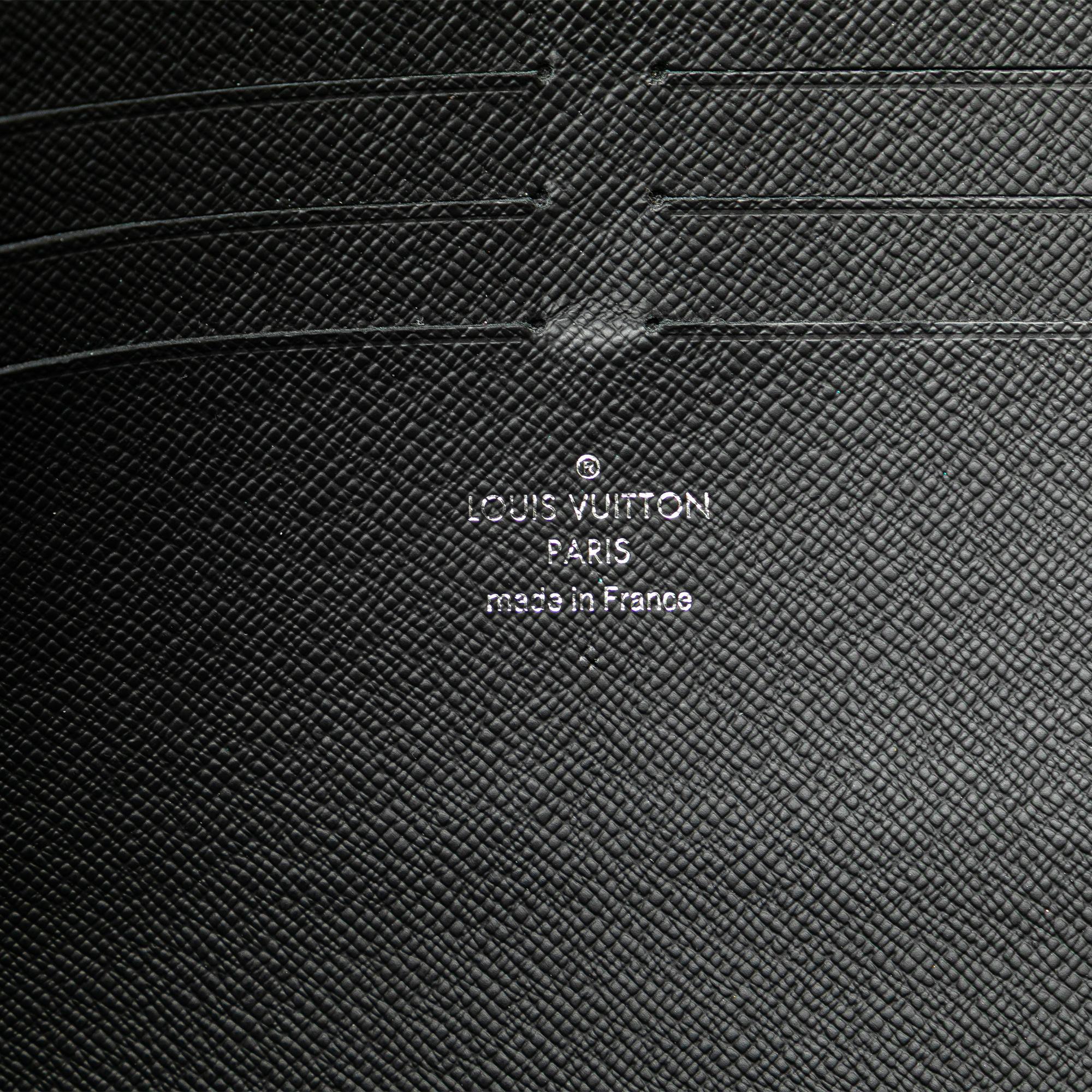 Louis Vuitton Epi Pochette Jour GM