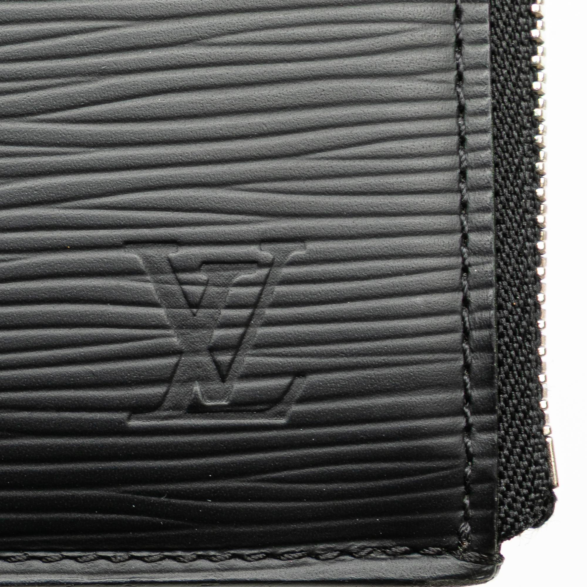 Louis Vuitton Epi Pochette Jour GM