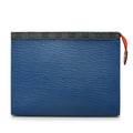 Louis Vuitton Epi Pochette Voyage MM (SHG-fhuM3i)