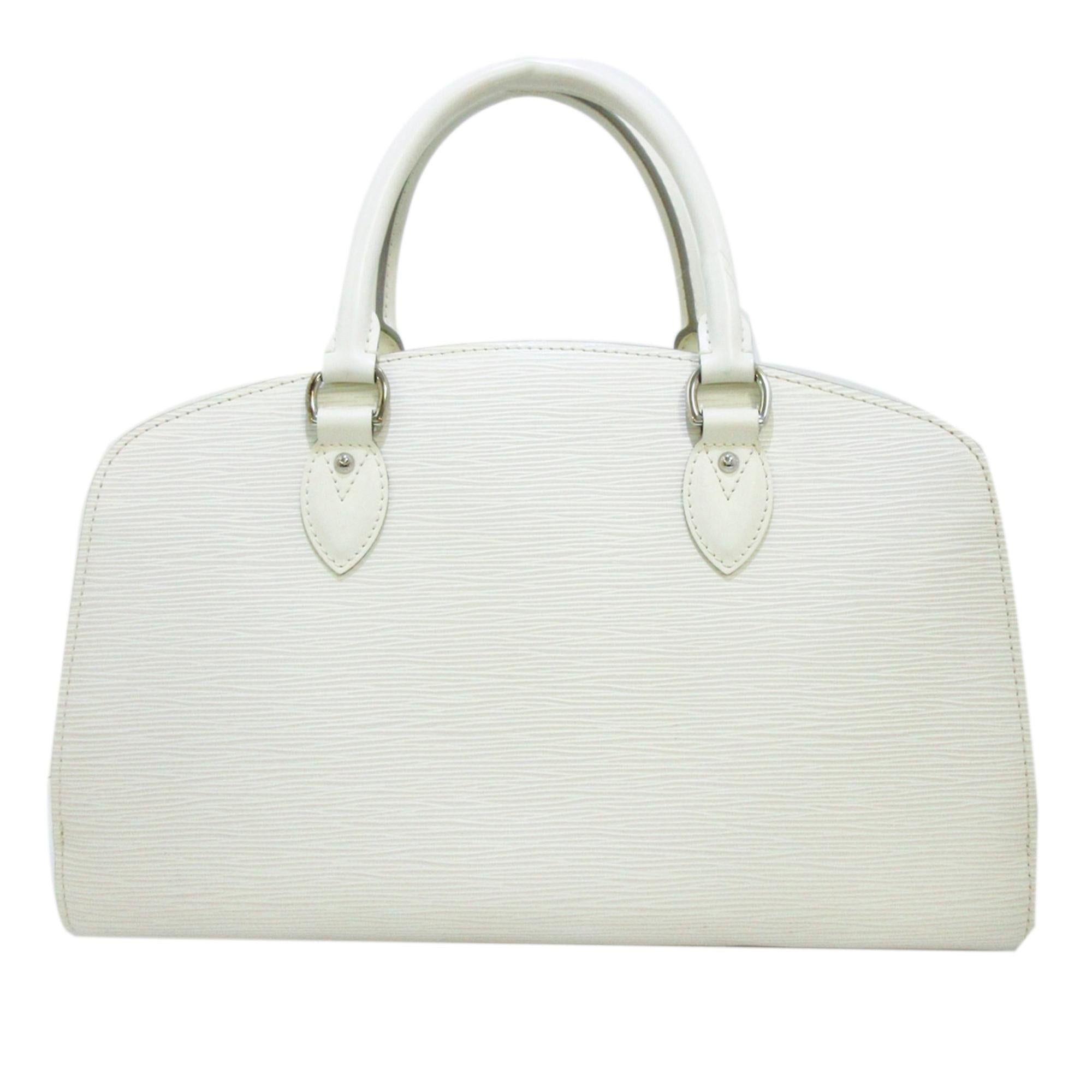 Louis Vuitton Epi Pont Neuf PM (SHG-29566)