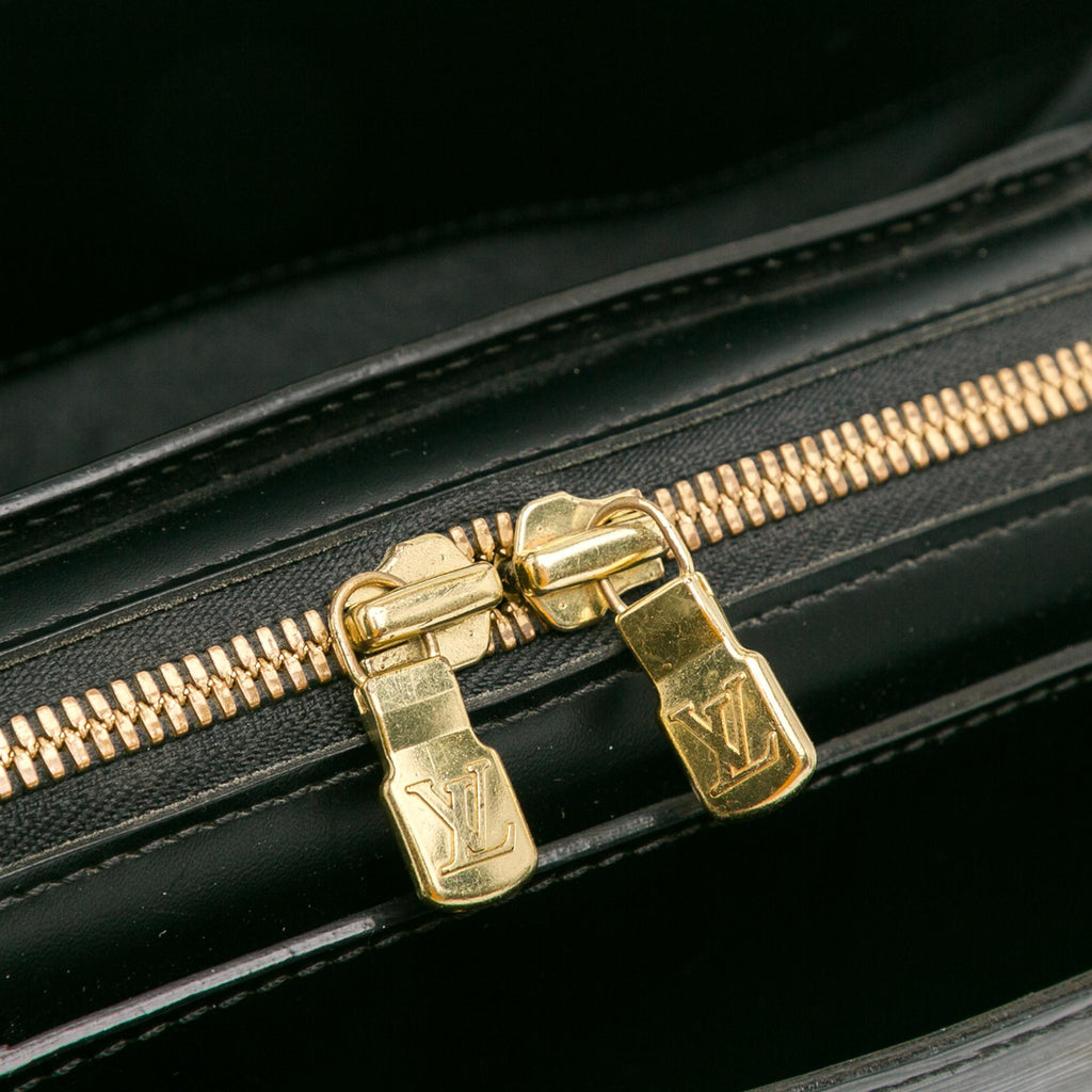 Louis Vuitton Epi Pont-Neuf PM (SHG-ssgNEN)