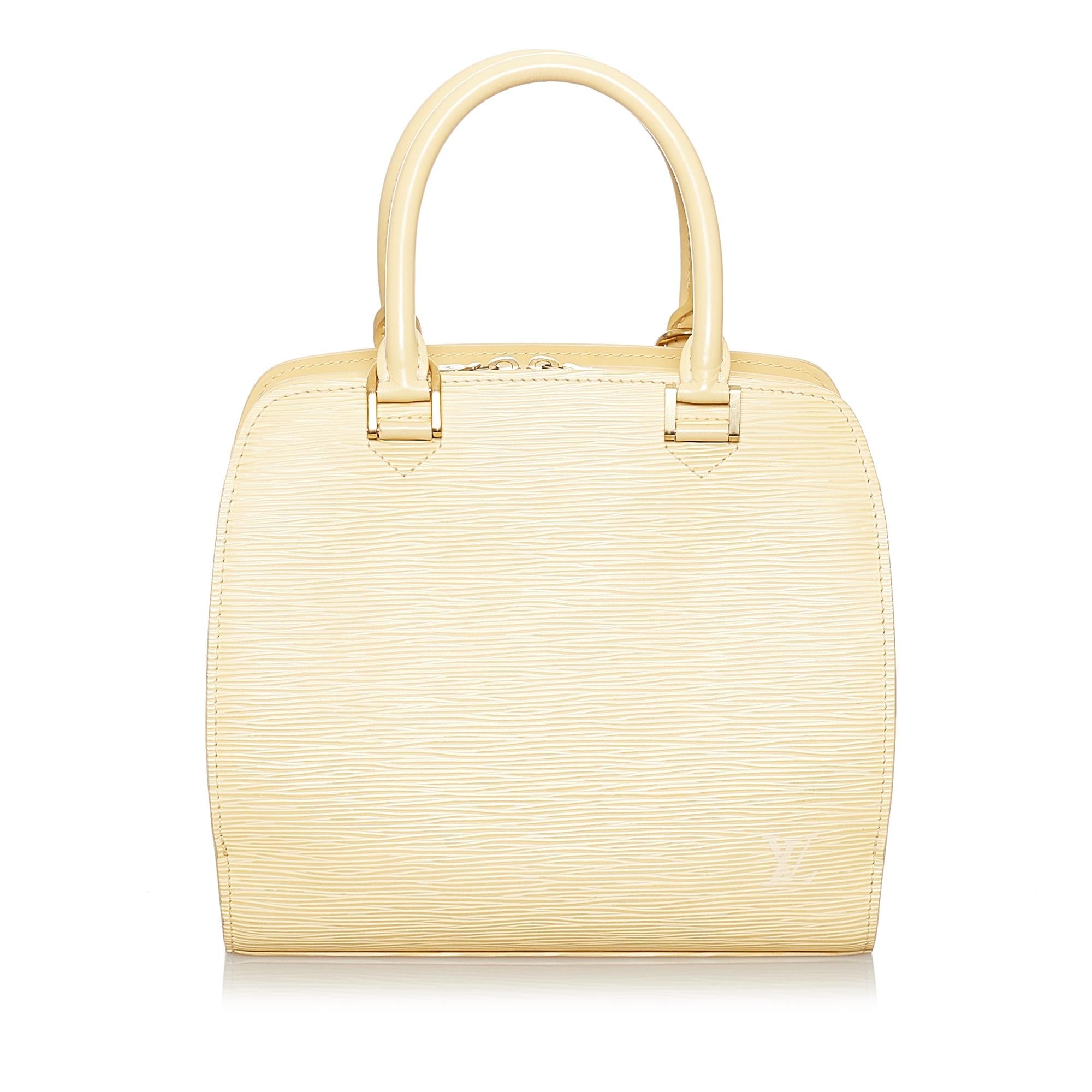 Louis Vuitton Epi Pont Neuf (SHG-30137)