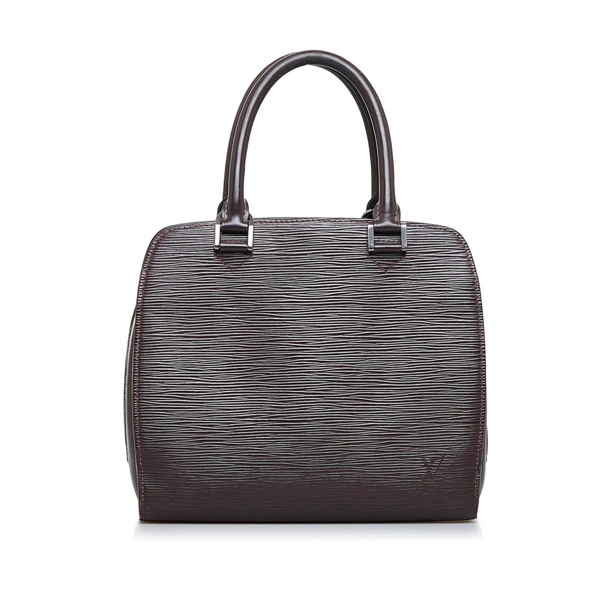 Louis Vuitton Epi Pont Neuf (SHG-sORYb8)