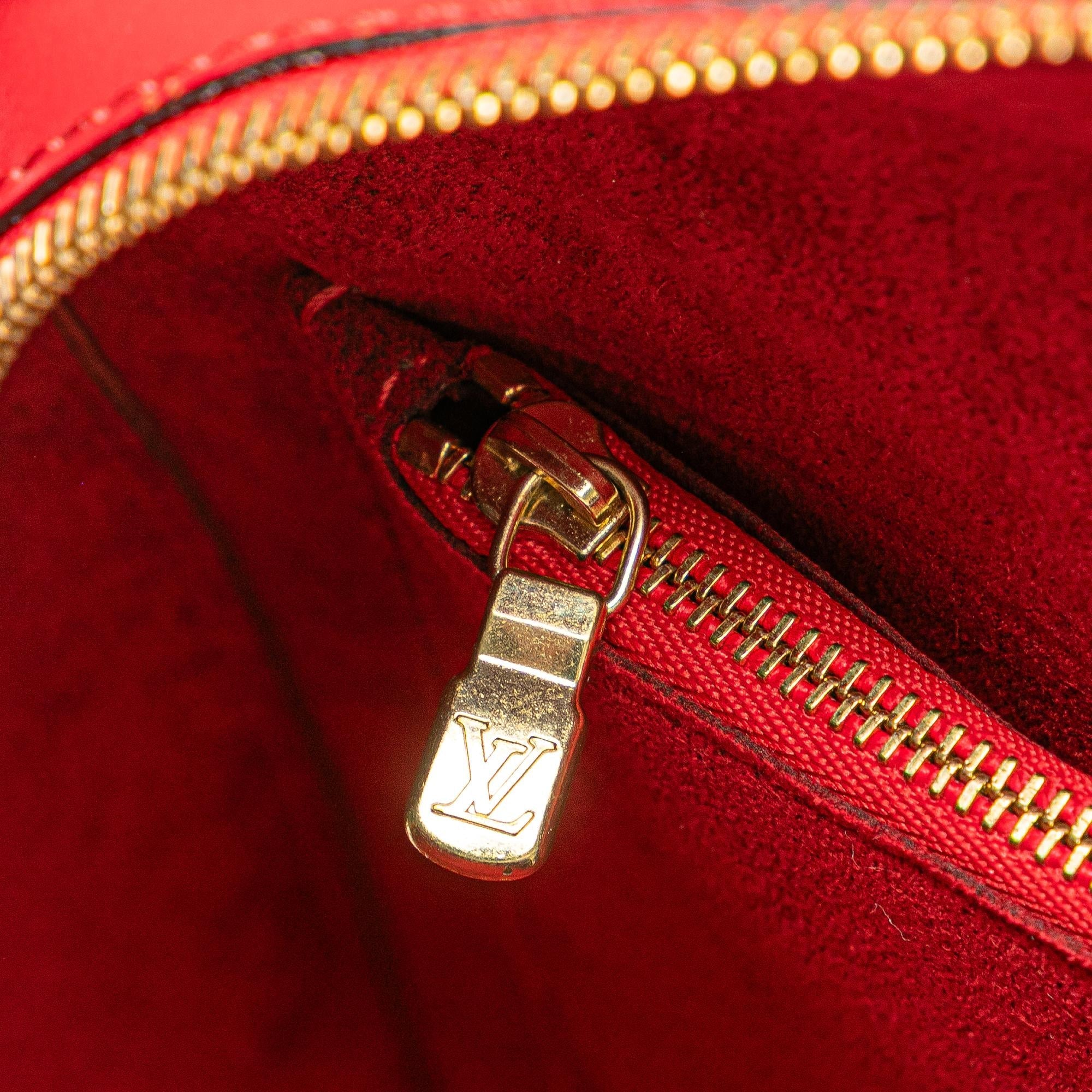 Louis Vuitton Epi Pont Neuf