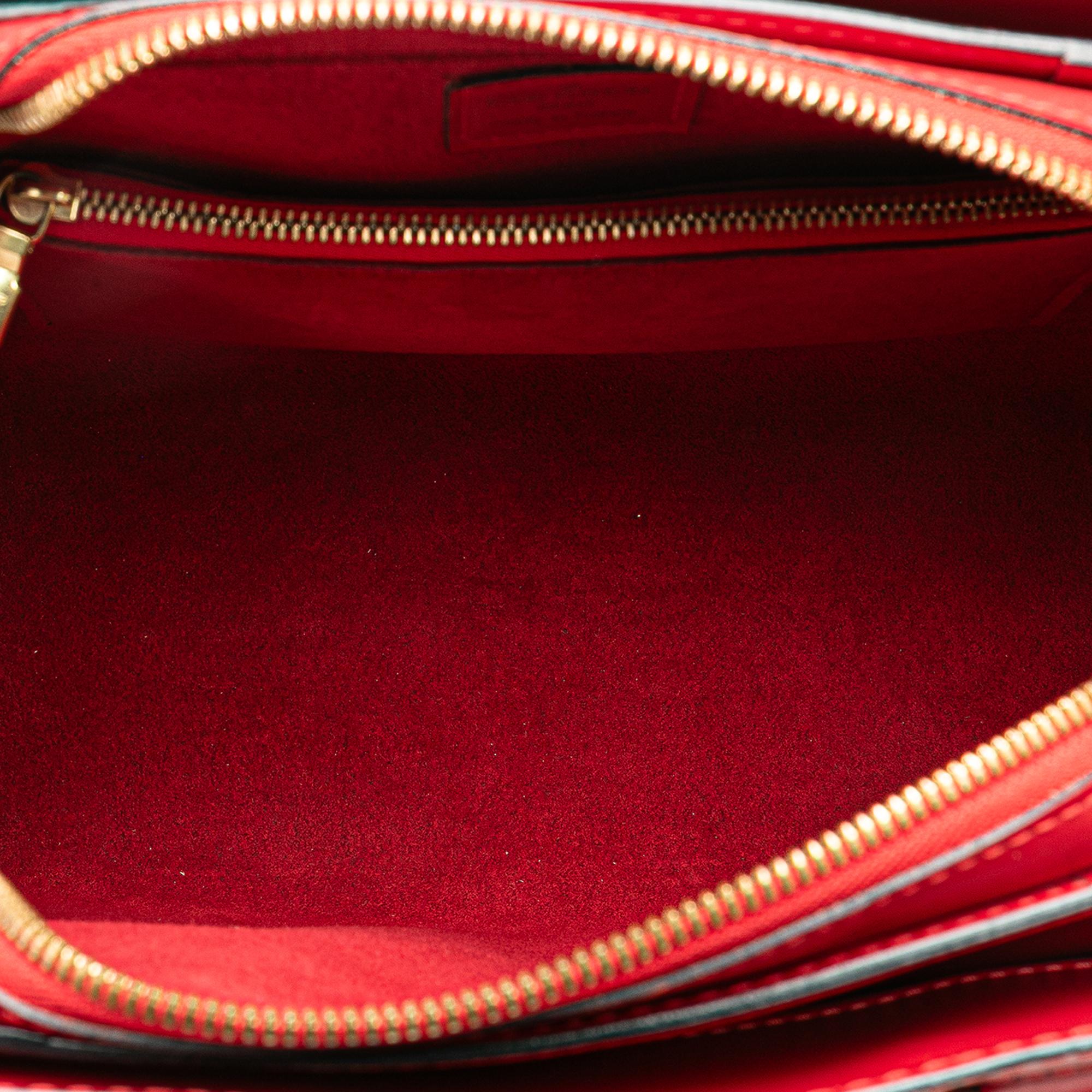 Louis Vuitton Epi Pont Neuf