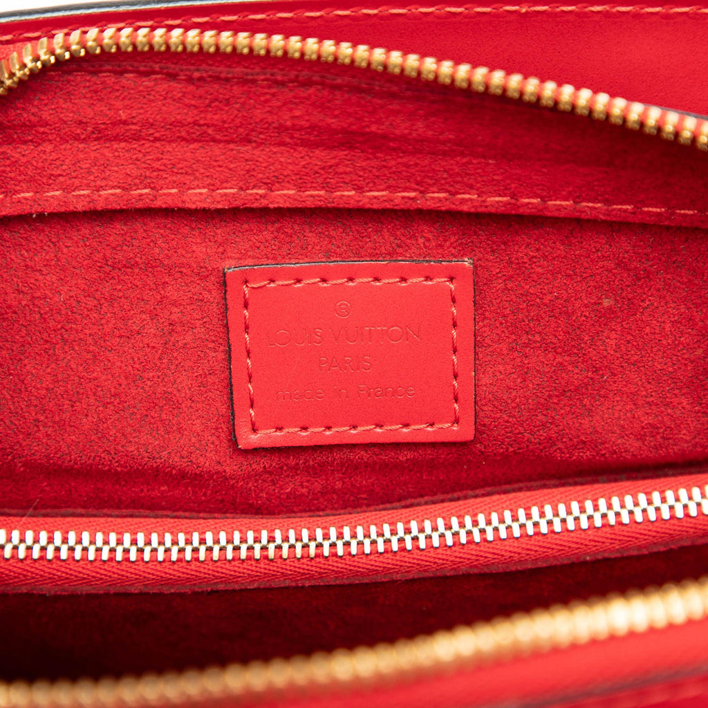 Louis Vuitton Epi Pont Neuf