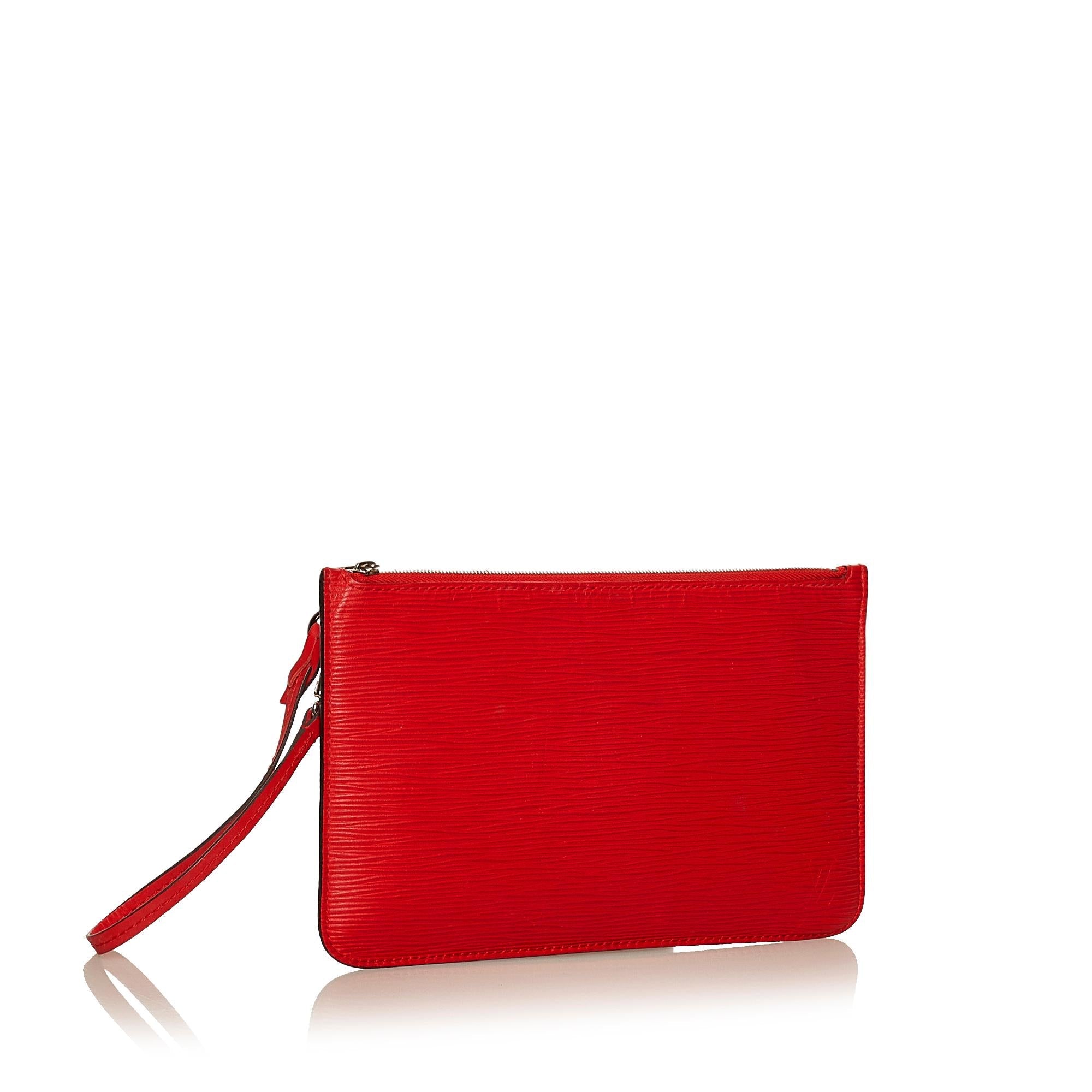 Louis Vuitton Epi Pouch (SHG-29415)
