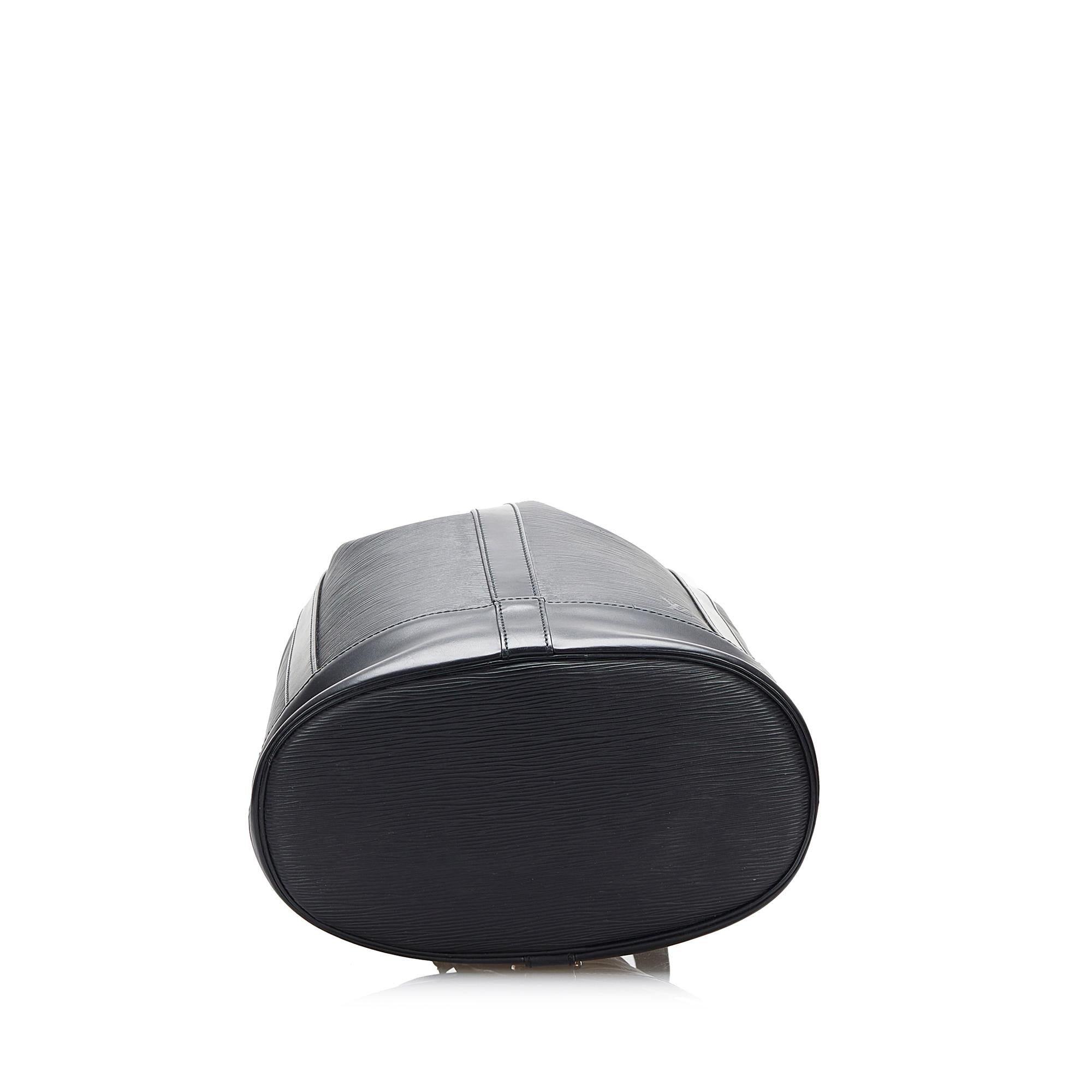 Louis Vuitton Epi Randonnee PM (SHG-op3Xoq)