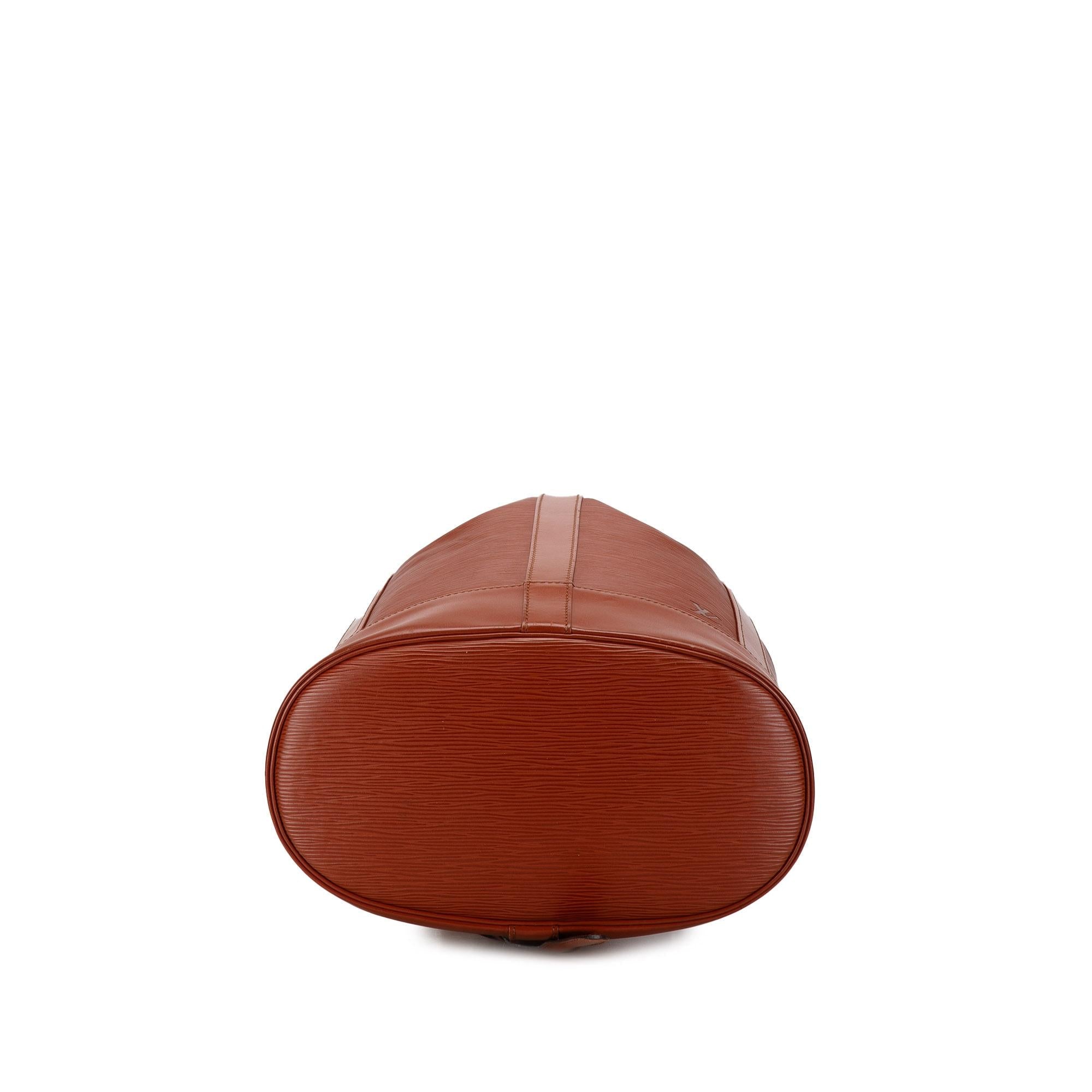 Louis Vuitton Epi Randonnee PM (SHG-8RnLDR)