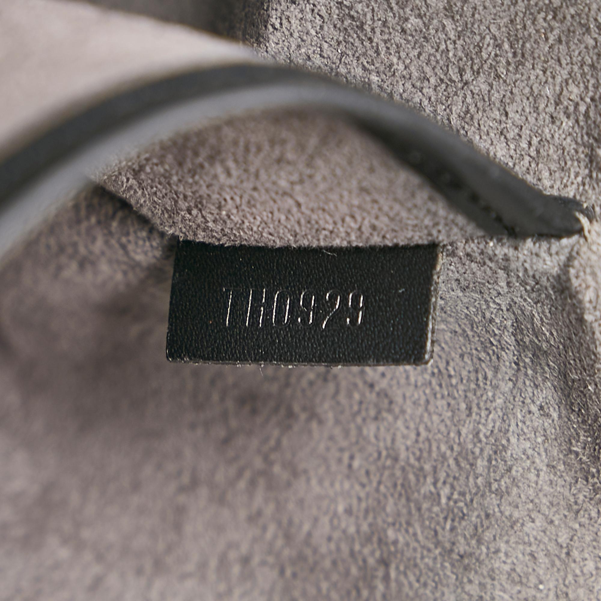 Louis Vuitton Epi Reverie (SHG-35914)