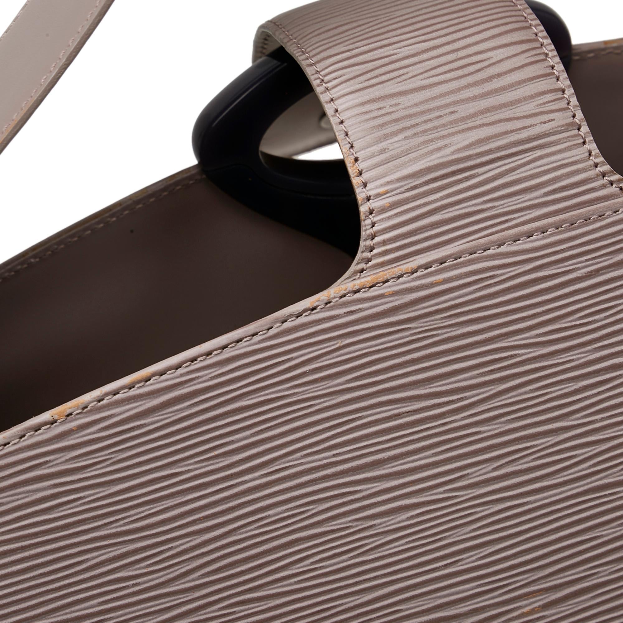 Louis Vuitton Epi Reverie (SHG-6y8Woq)
