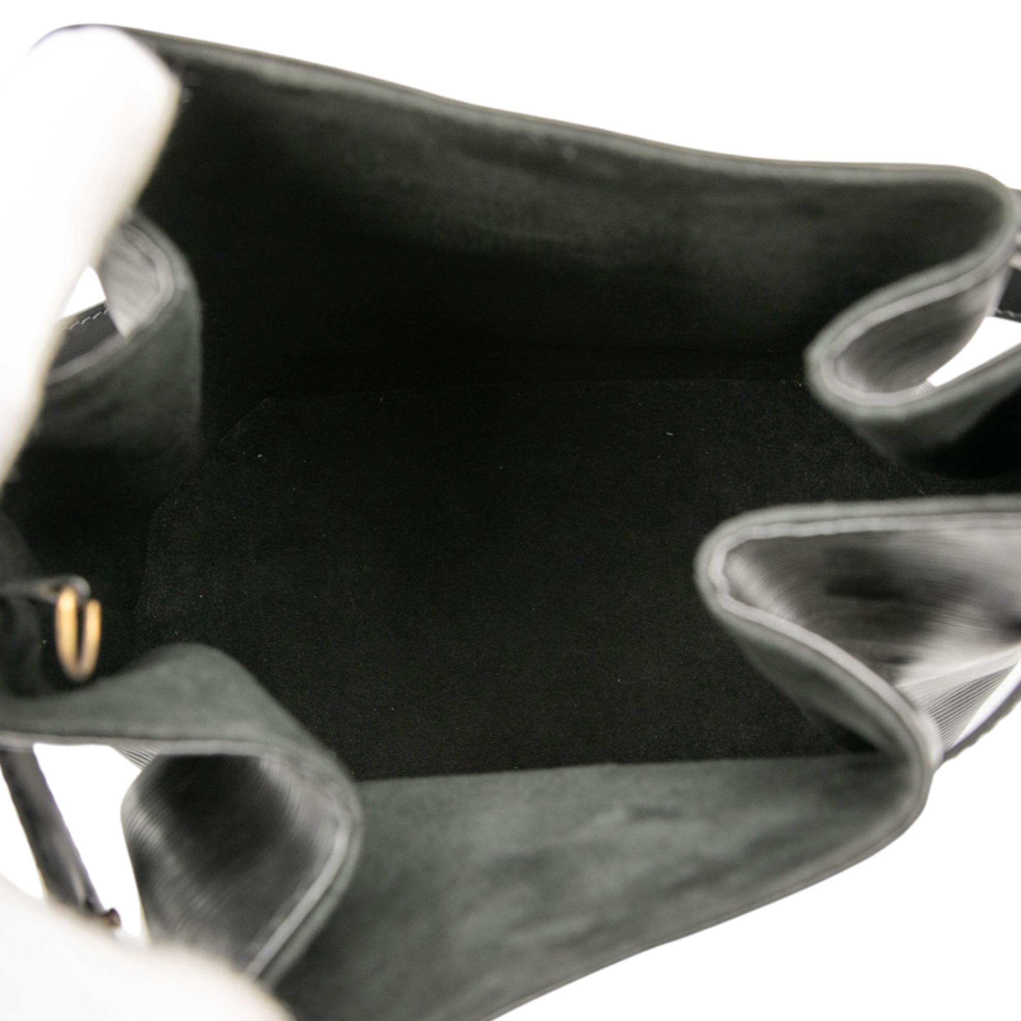 Louis Vuitton Epi Sac D Epaule PM