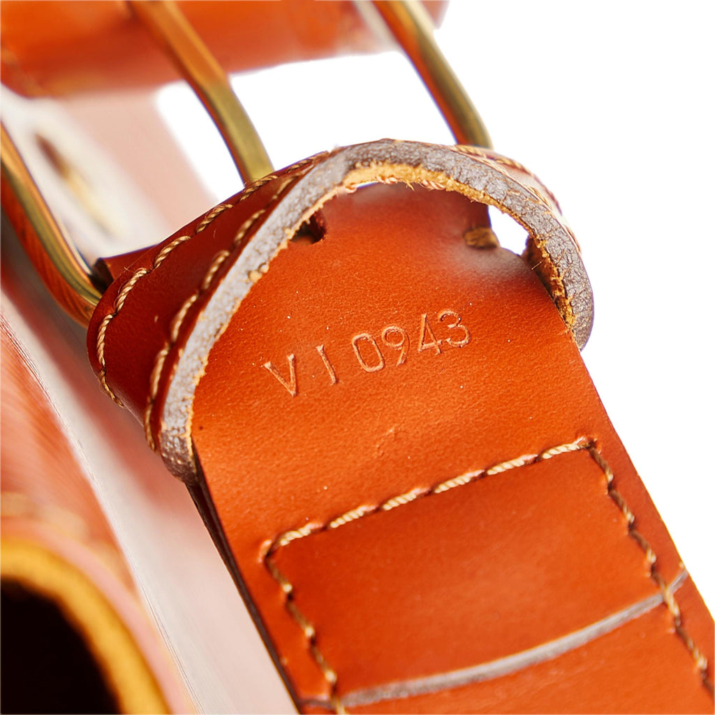 Louis Vuitton Epi Sac D Epaule (SHG-35177)