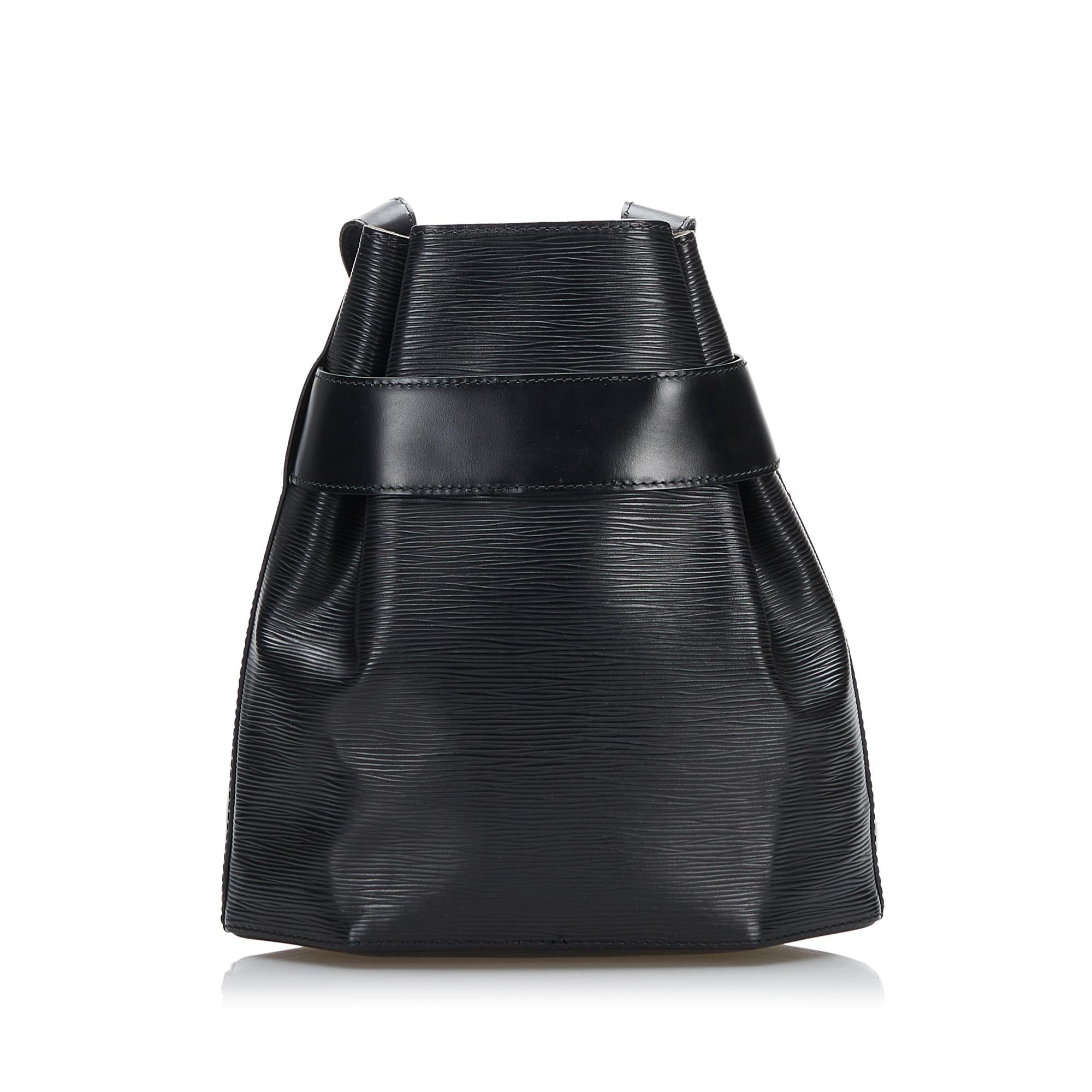 Louis Vuitton Epi Sac D'Epaule (SHG-37172)