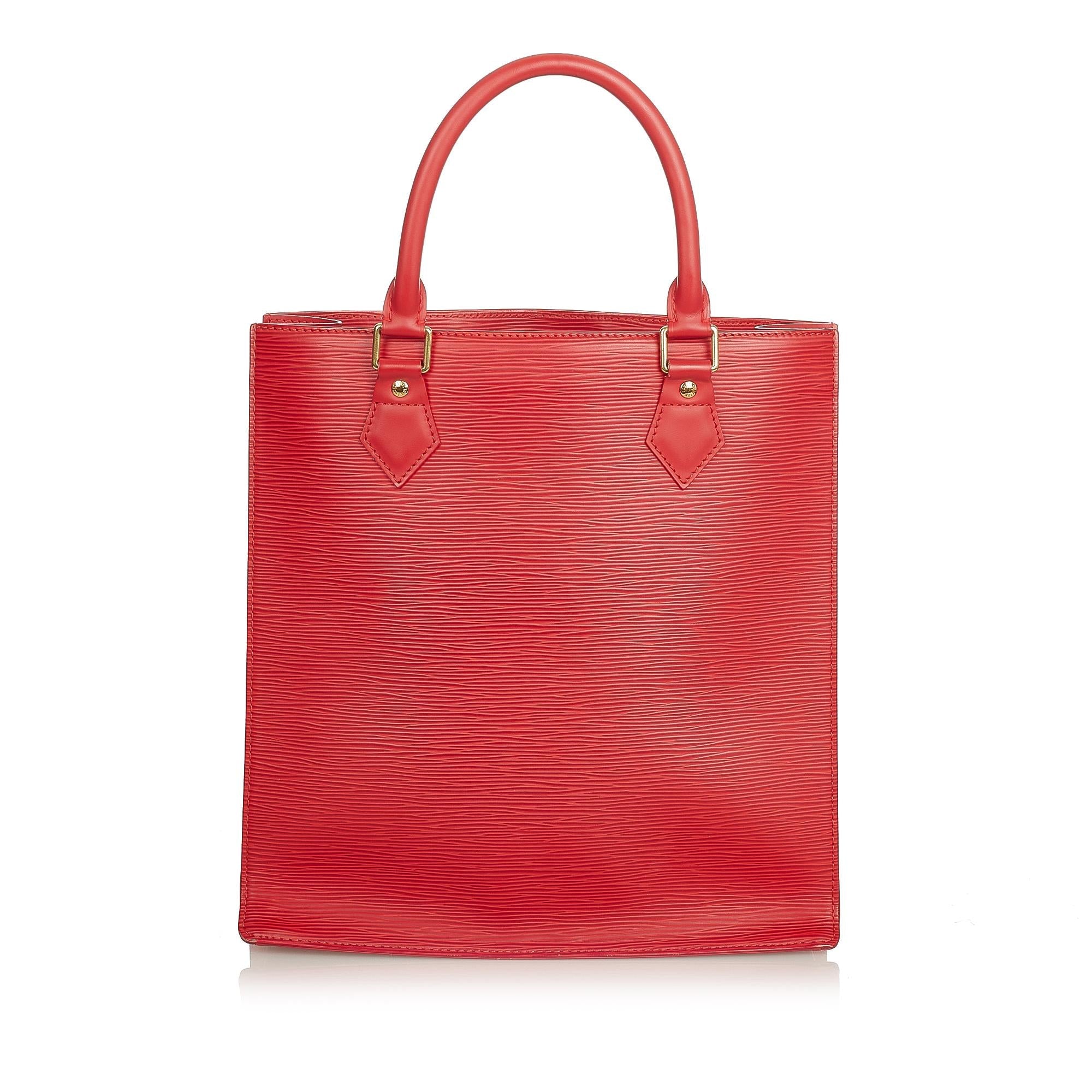 Louis Vuitton Epi Sac Plat PM (SHG-37813)
