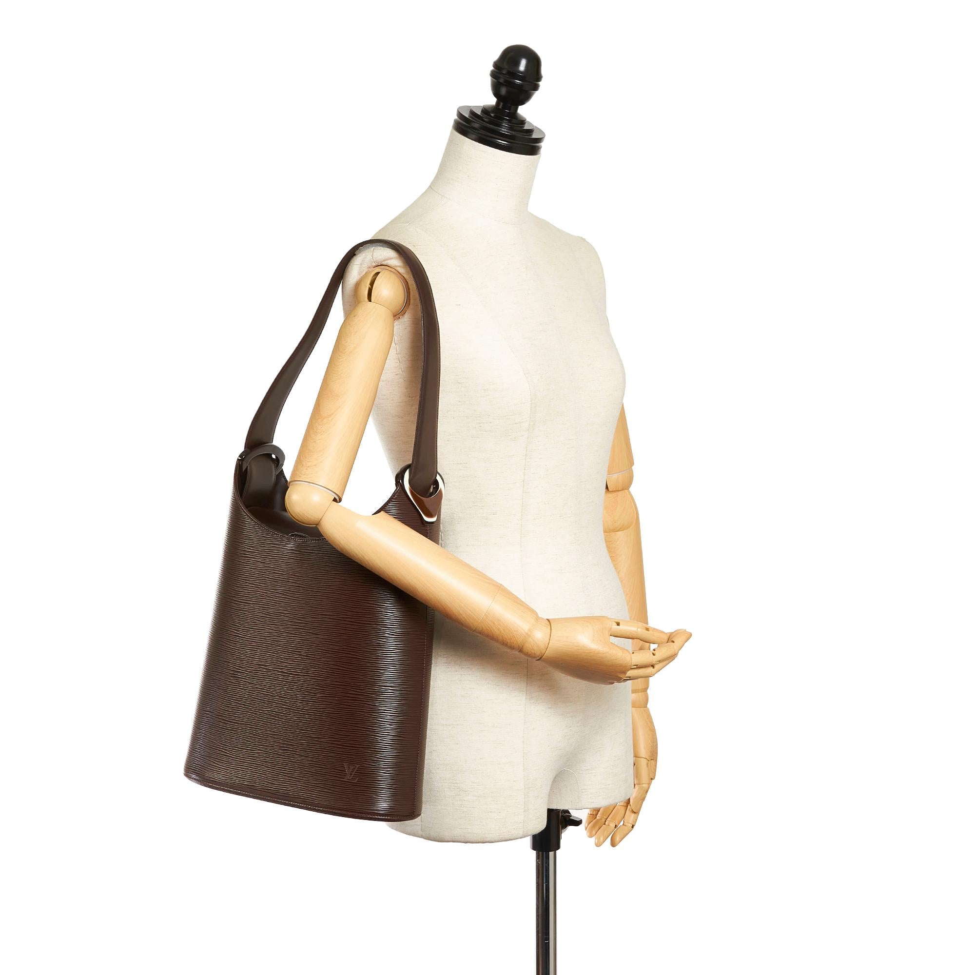 Louis Vuitton Epi Sac Verseau (SHG-33573)