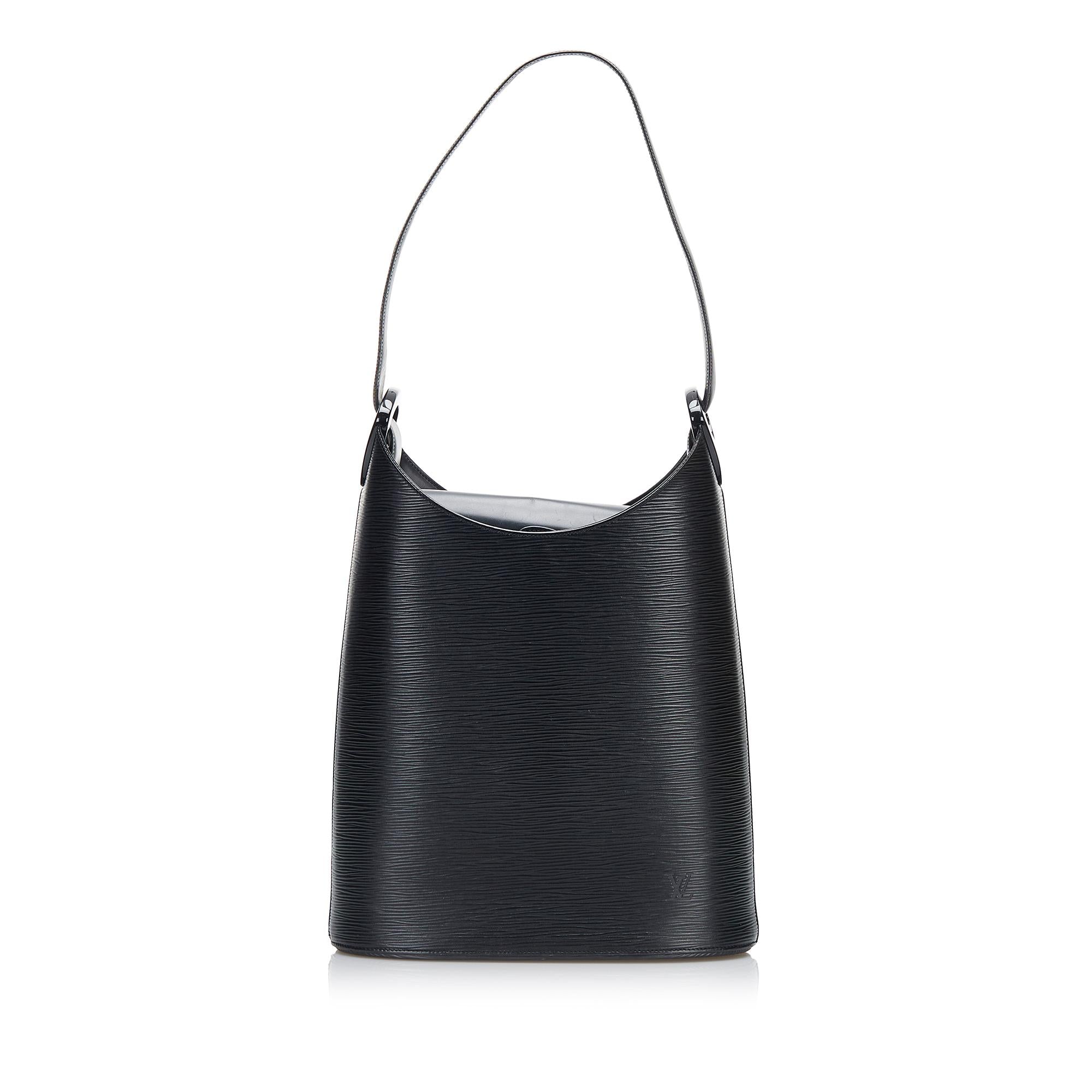 Louis Vuitton Epi Sac Verseau (SHG-rmArIT)