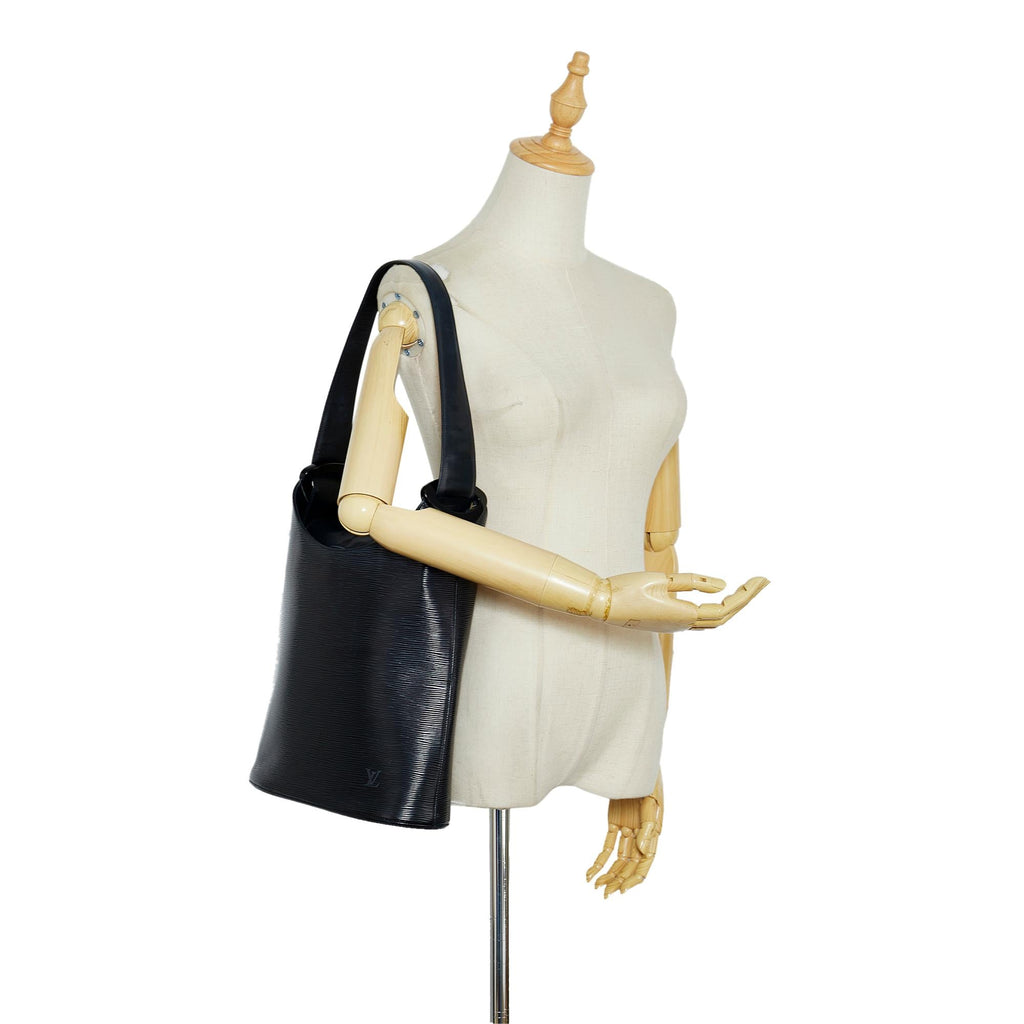 Louis Vuitton Epi Sac Verseau (SHG-llGOVg)