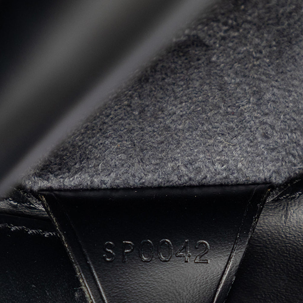 Louis Vuitton Epi Sac Verseau